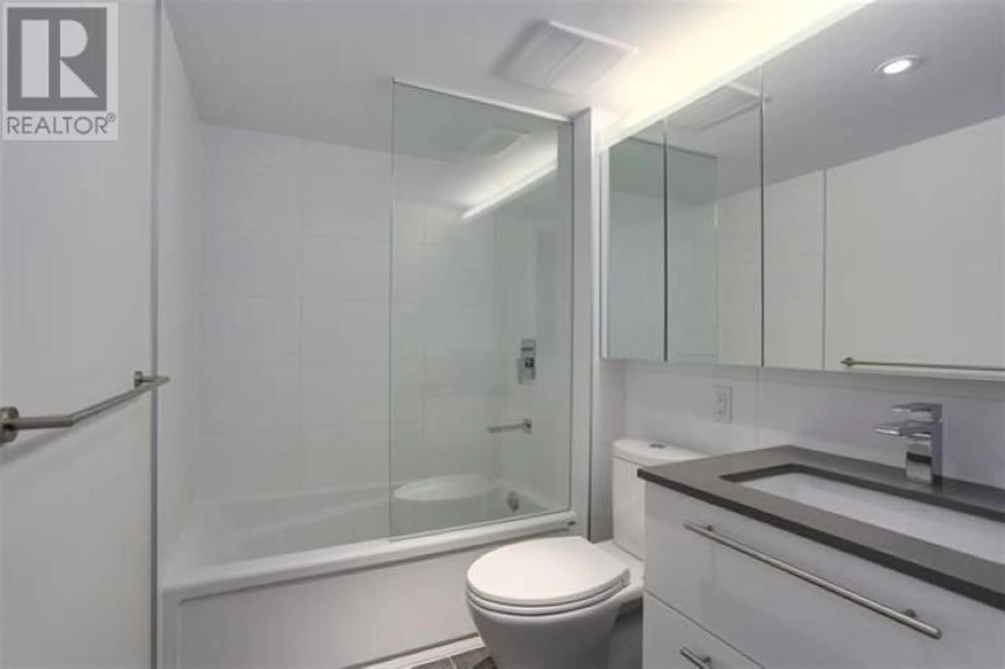 Standard bathroom, not visible floor for 705 150 E CORDOVA STREET, Vancouver British Columbia V6A0E7