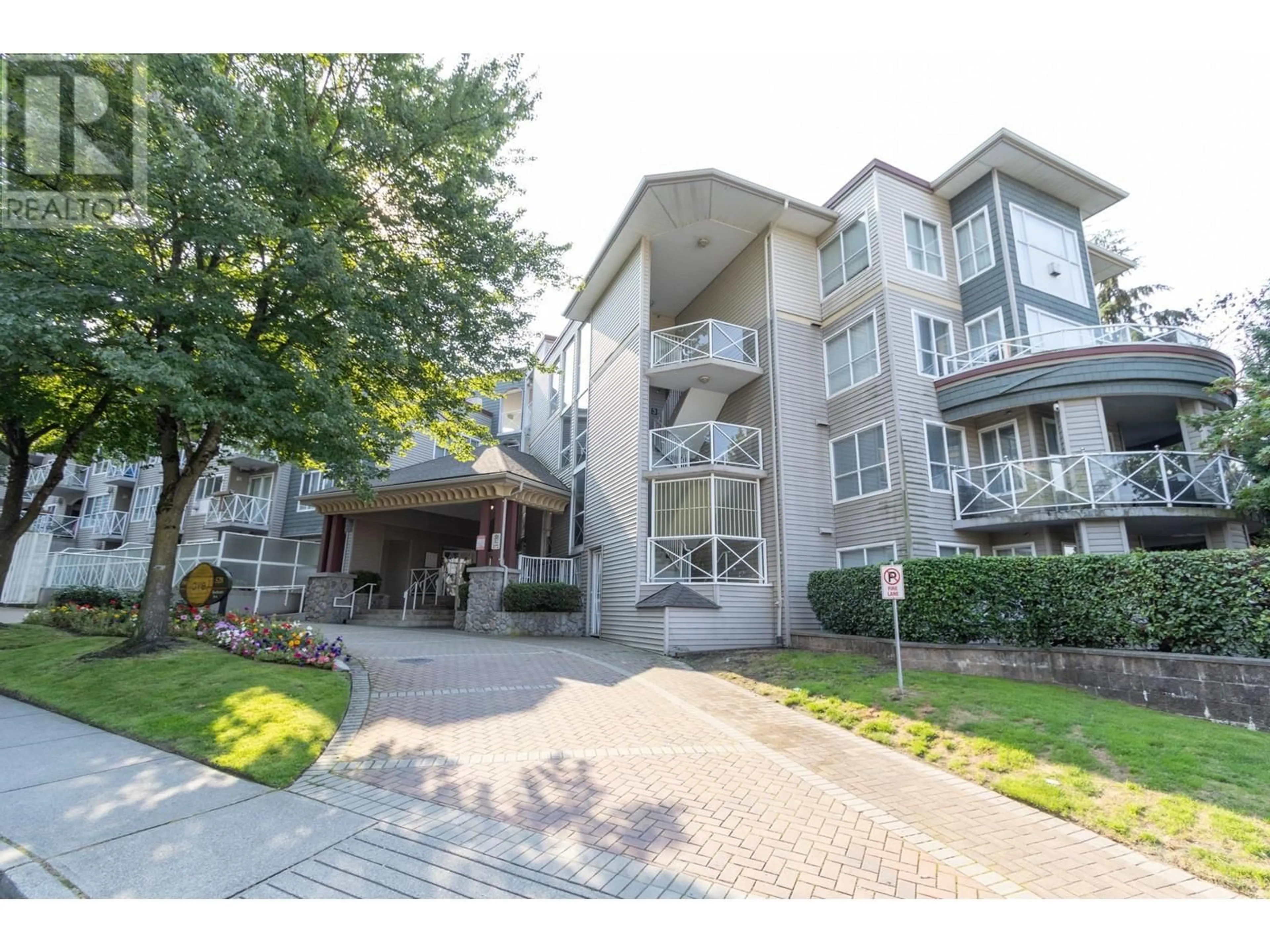 A pic from exterior of the house or condo, the street view for 129 528 ROCHESTER AVENUE, Coquitlam British Columbia V3K7A5