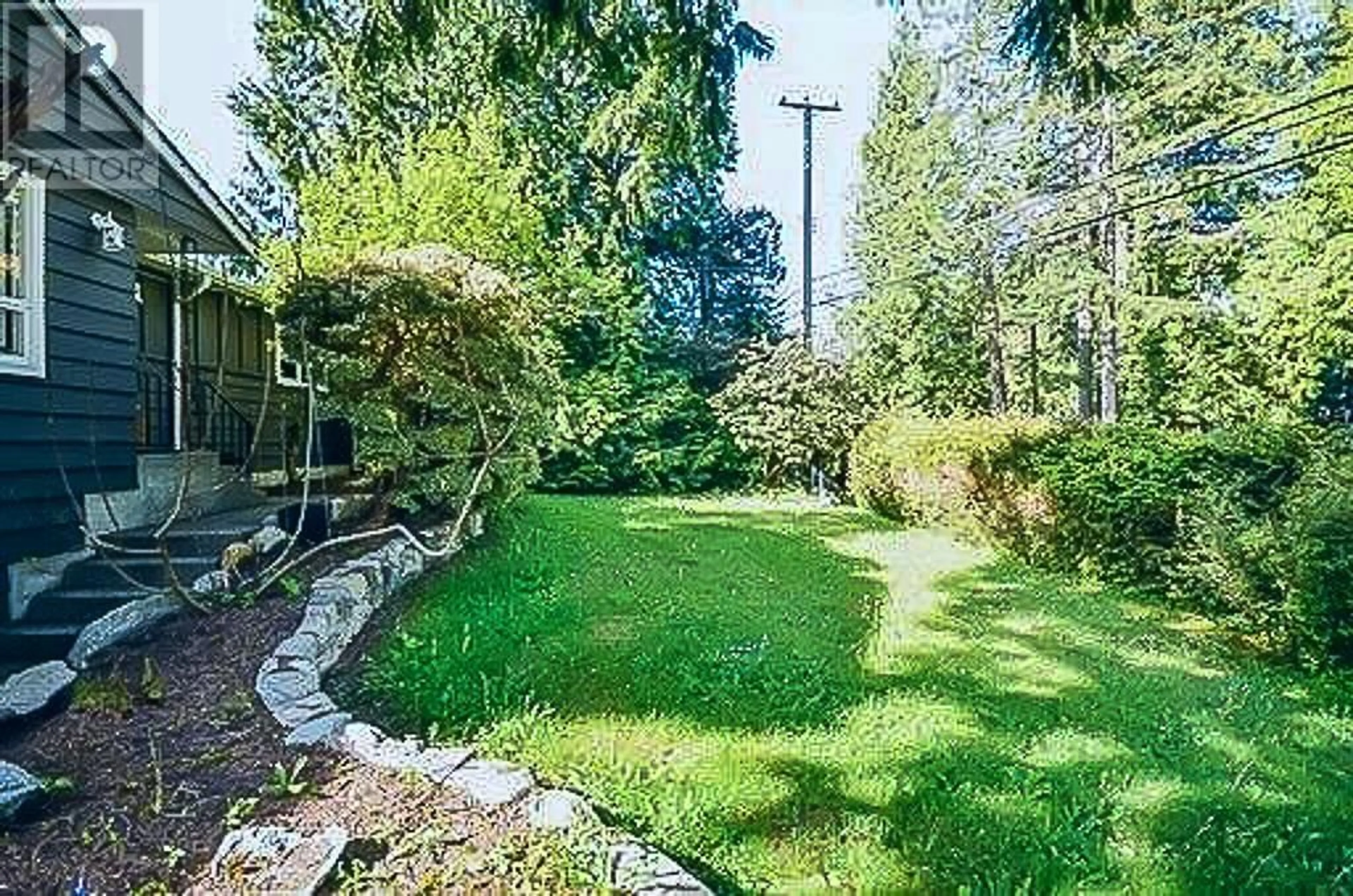 Patio, the fenced backyard for 3129 PRINCESS AVENUE, North Vancouver British Columbia V7N2E3