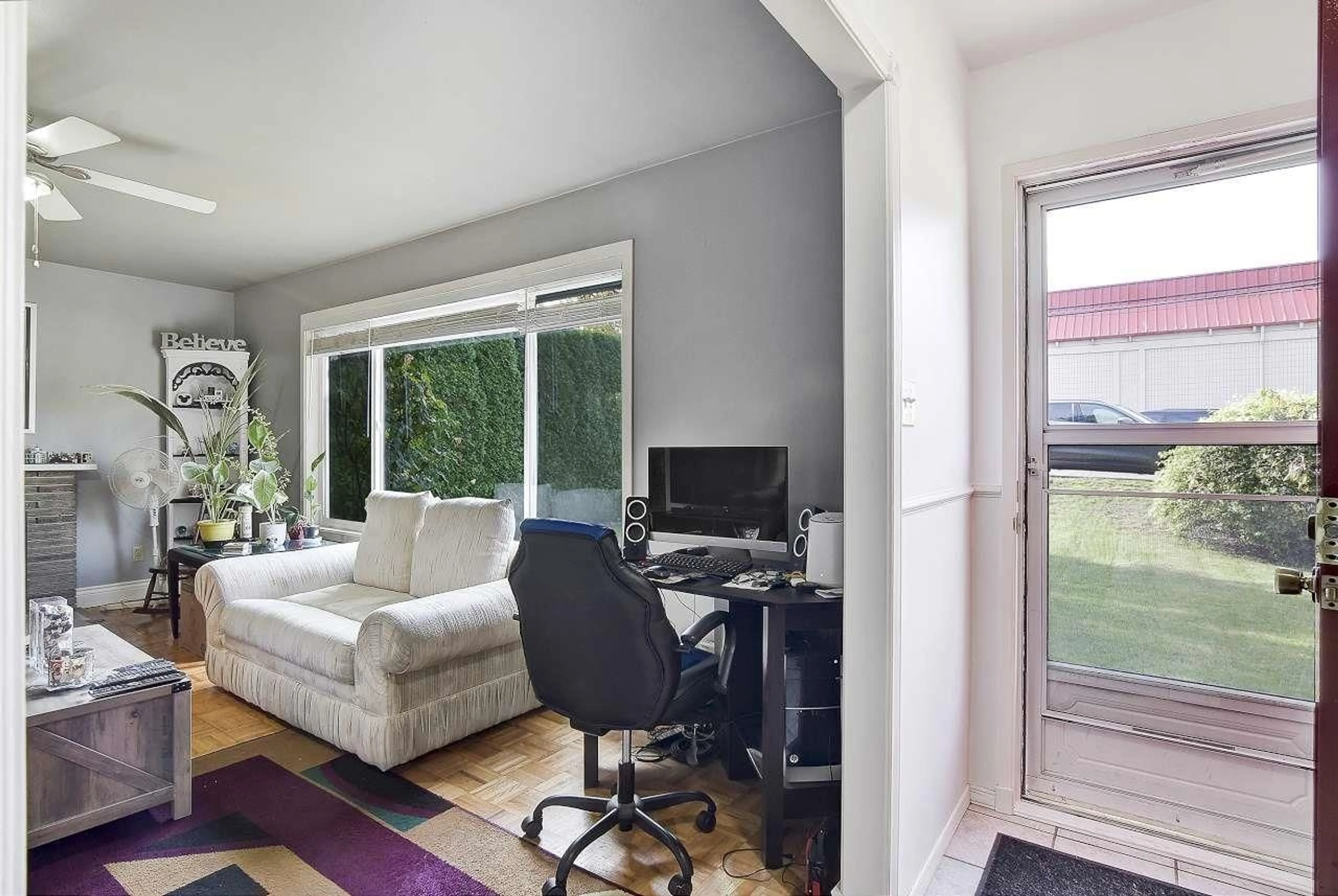 Living room, wood floors for 10846 ORIOLE DRIVE, Surrey British Columbia V3R5A3