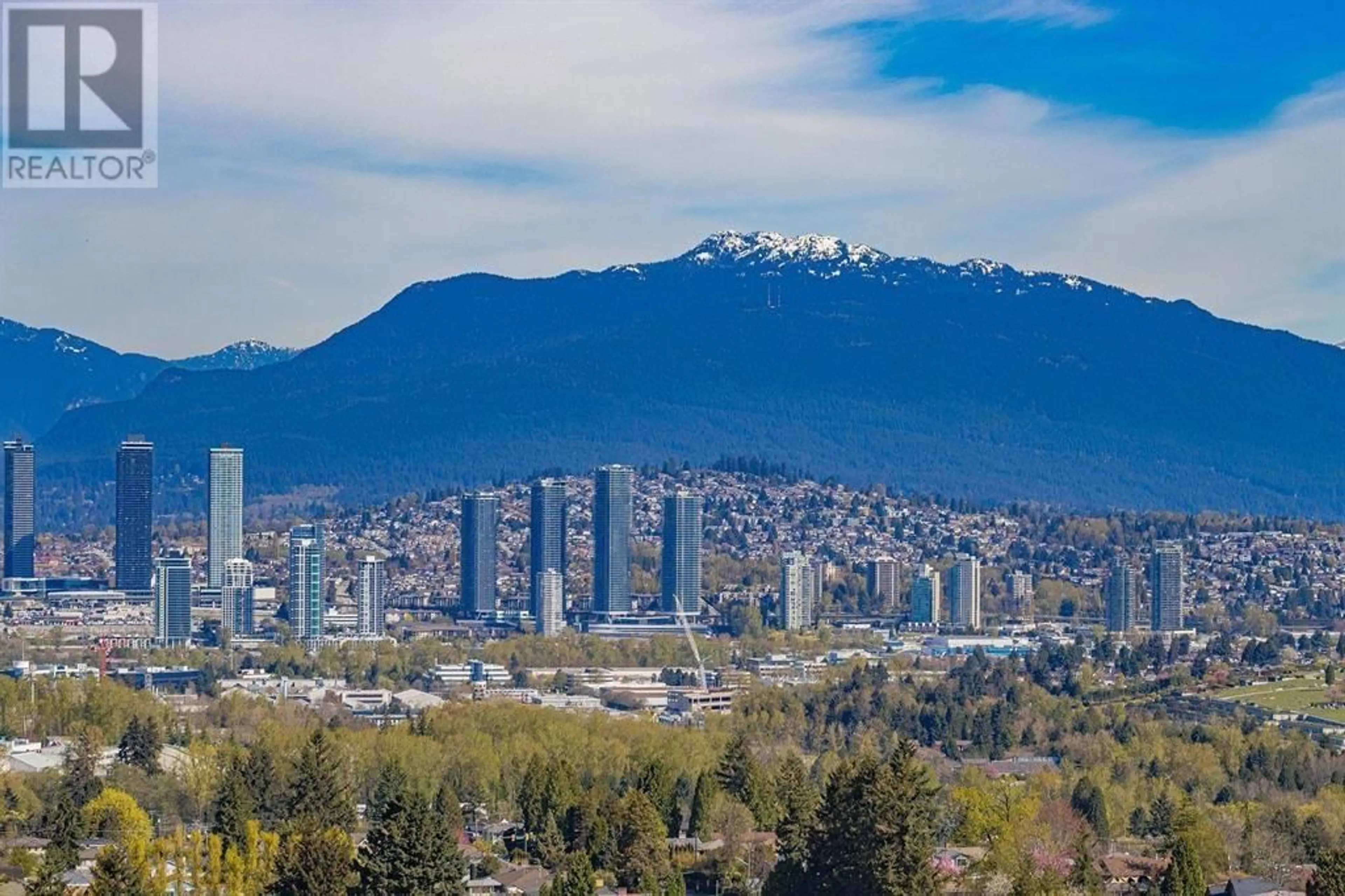 A pic from exterior of the house or condo, the view of city buildings for 2905 6088 WILLINGDON AVENUE, Burnaby British Columbia V5H4V2