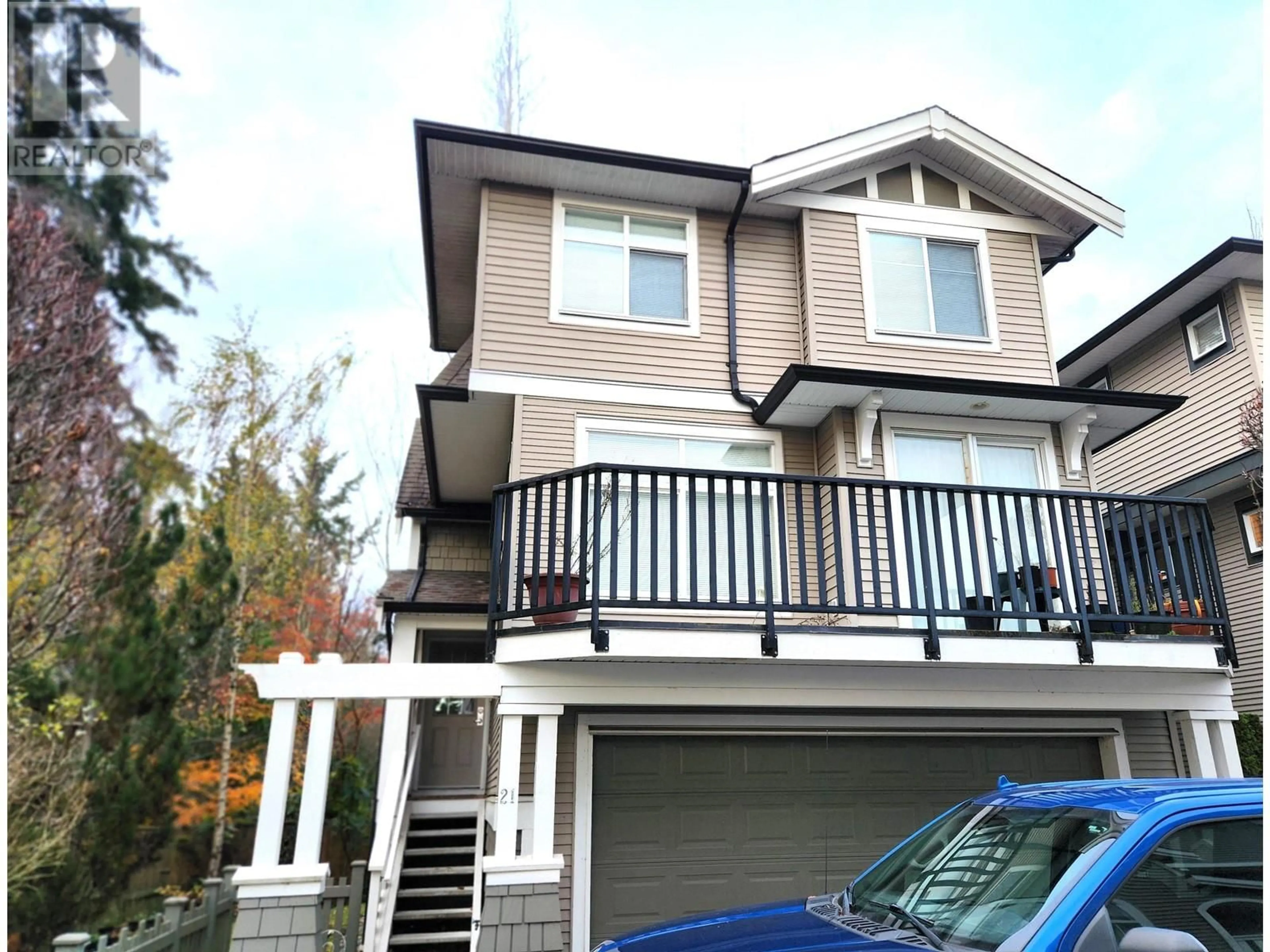 A pic from exterior of the house or condo, cottage for 21 9833 KEEFER AVENUE, Richmond British Columbia V6Y4M5