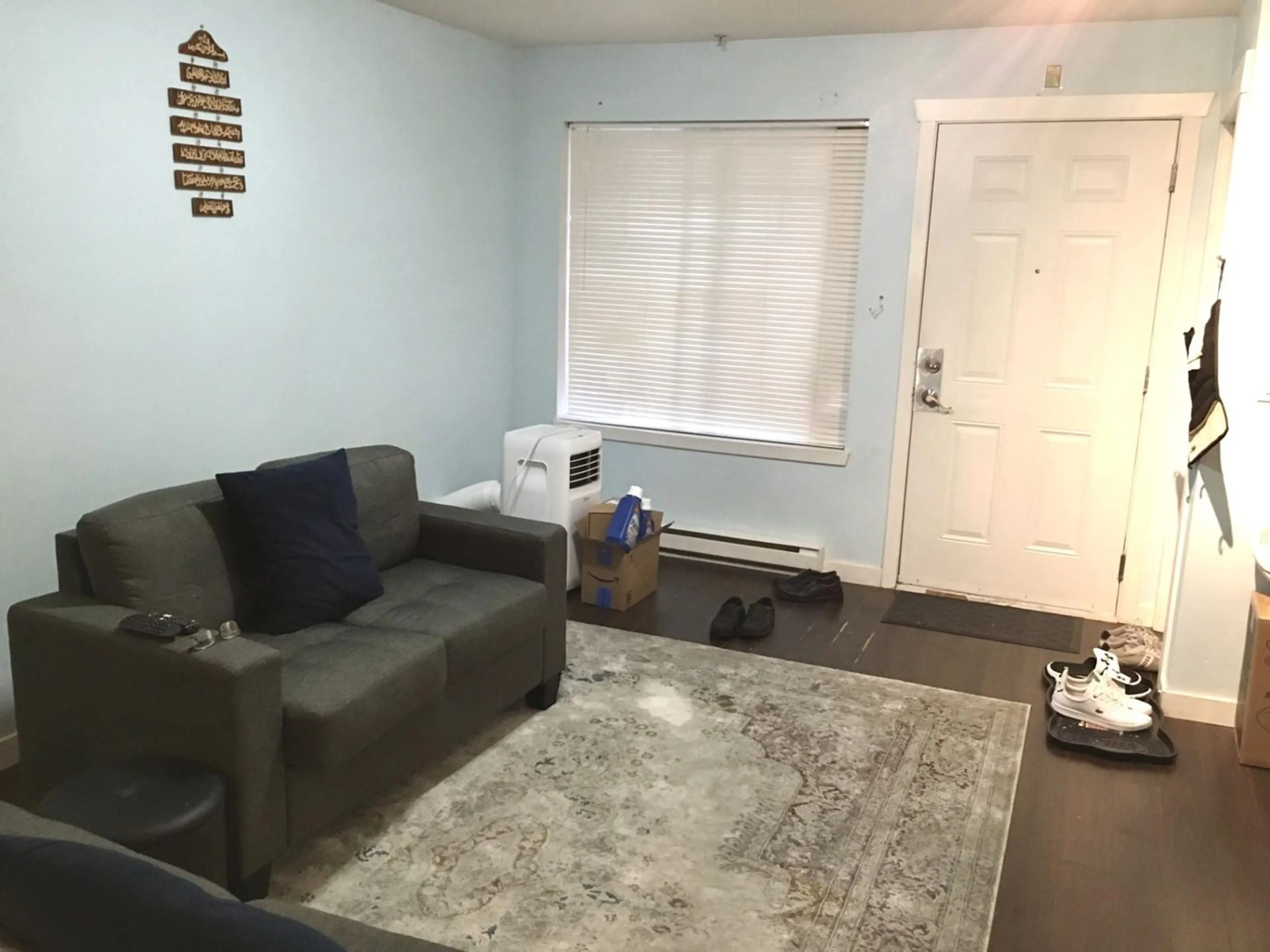 Living room with furniture, unknown for 132 - 13958 108, Surrey British Columbia V3T0B4