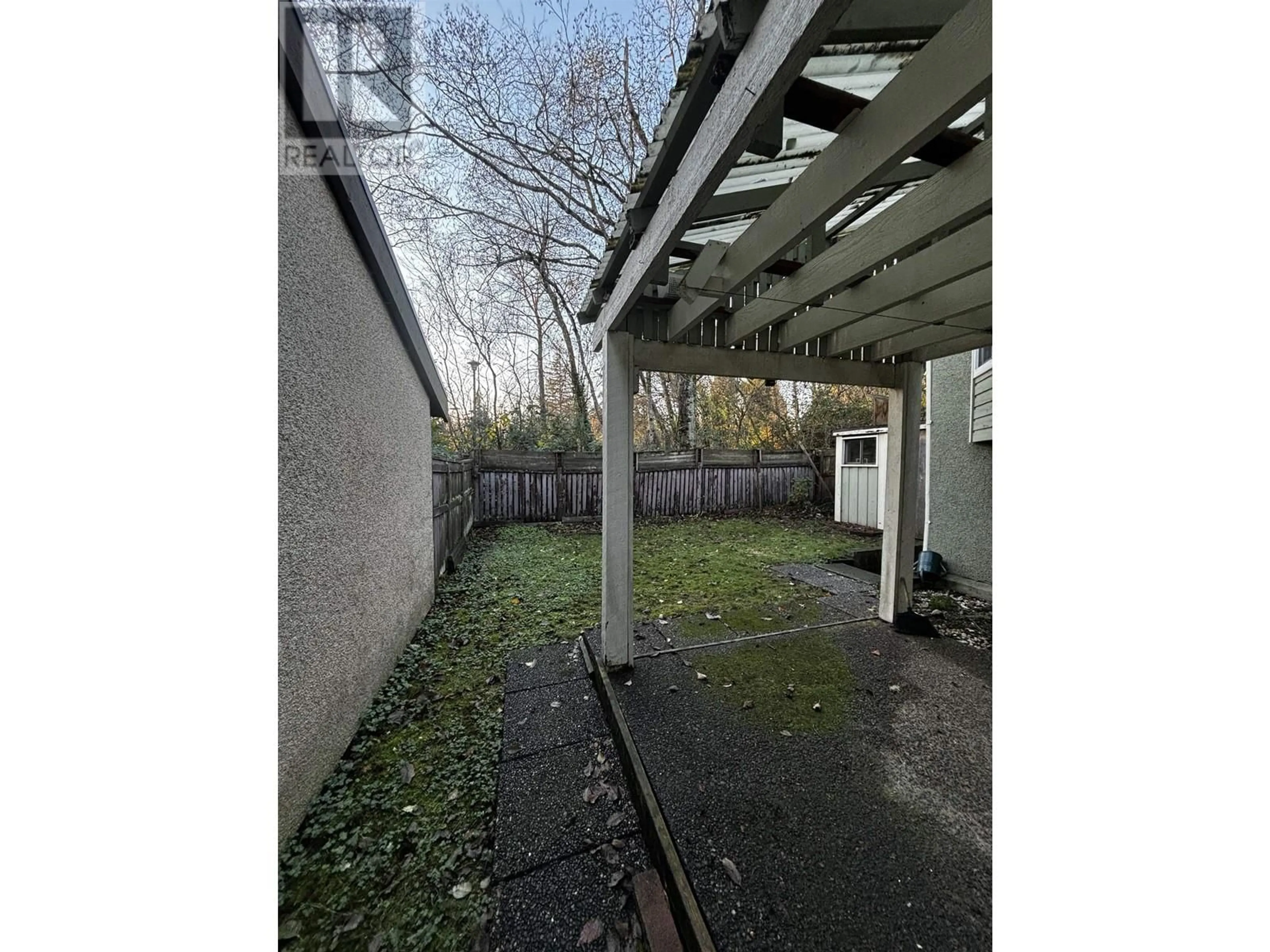 Unknown indoor space, unknown floor for 6937 LA SALLE STREET, Vancouver British Columbia V5S3W6