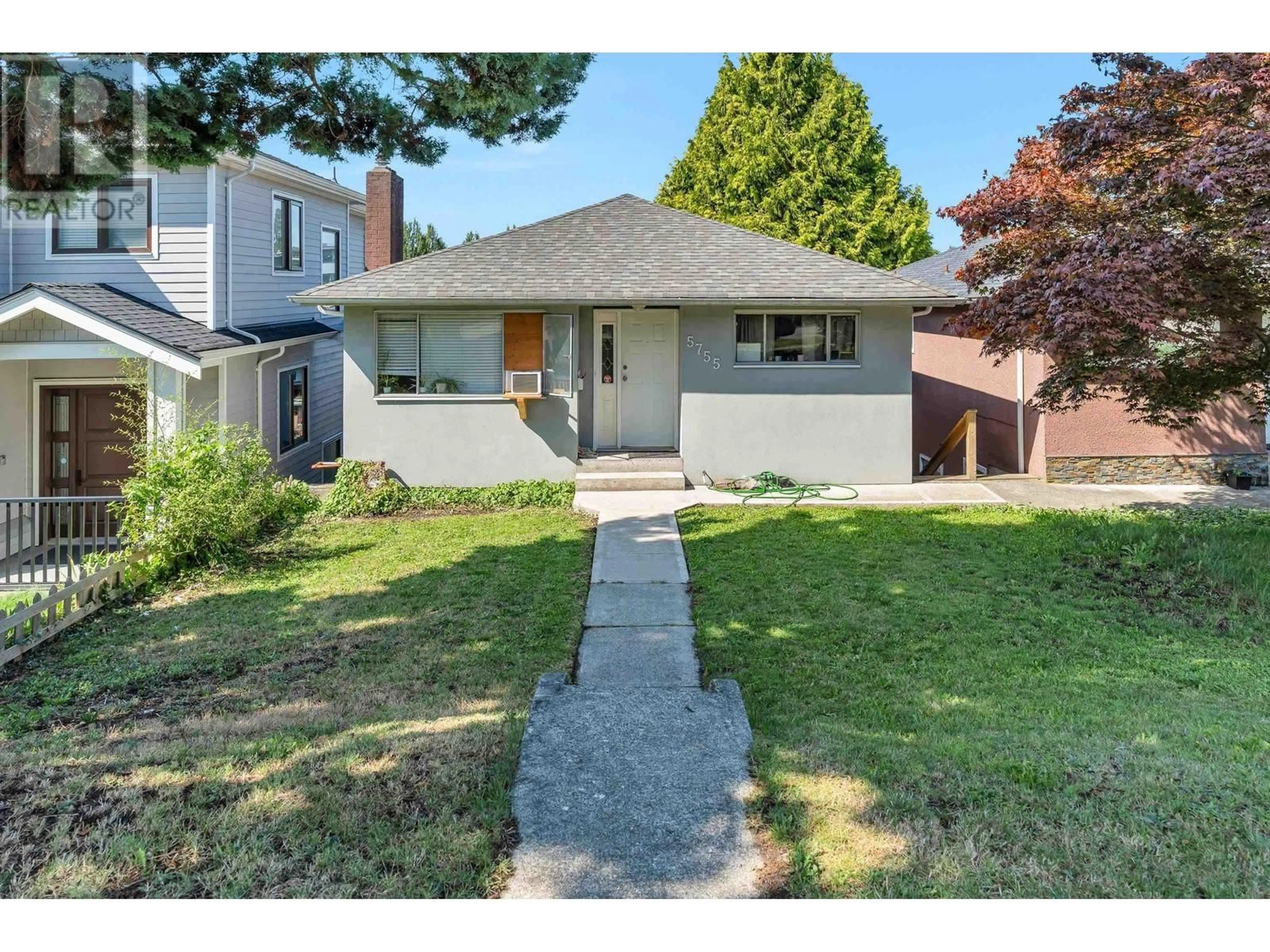 Frontside or backside of a home, cottage for 5755 DUMFRIES STREET, Vancouver British Columbia V5P3A7