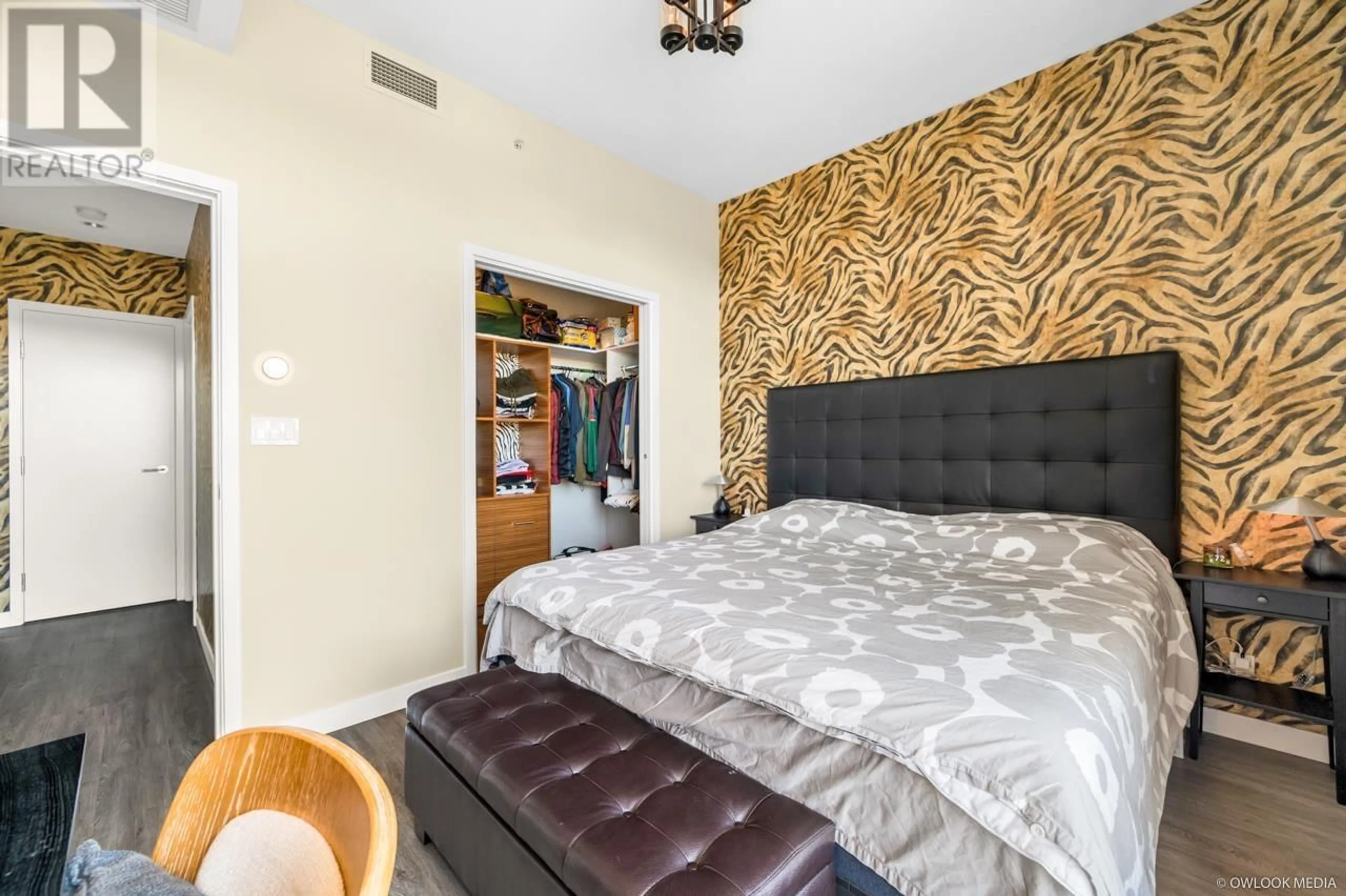 Bedroom, carpet floors for 309 5177 BRIGHOUSE WAY, Richmond British Columbia V7C0A7