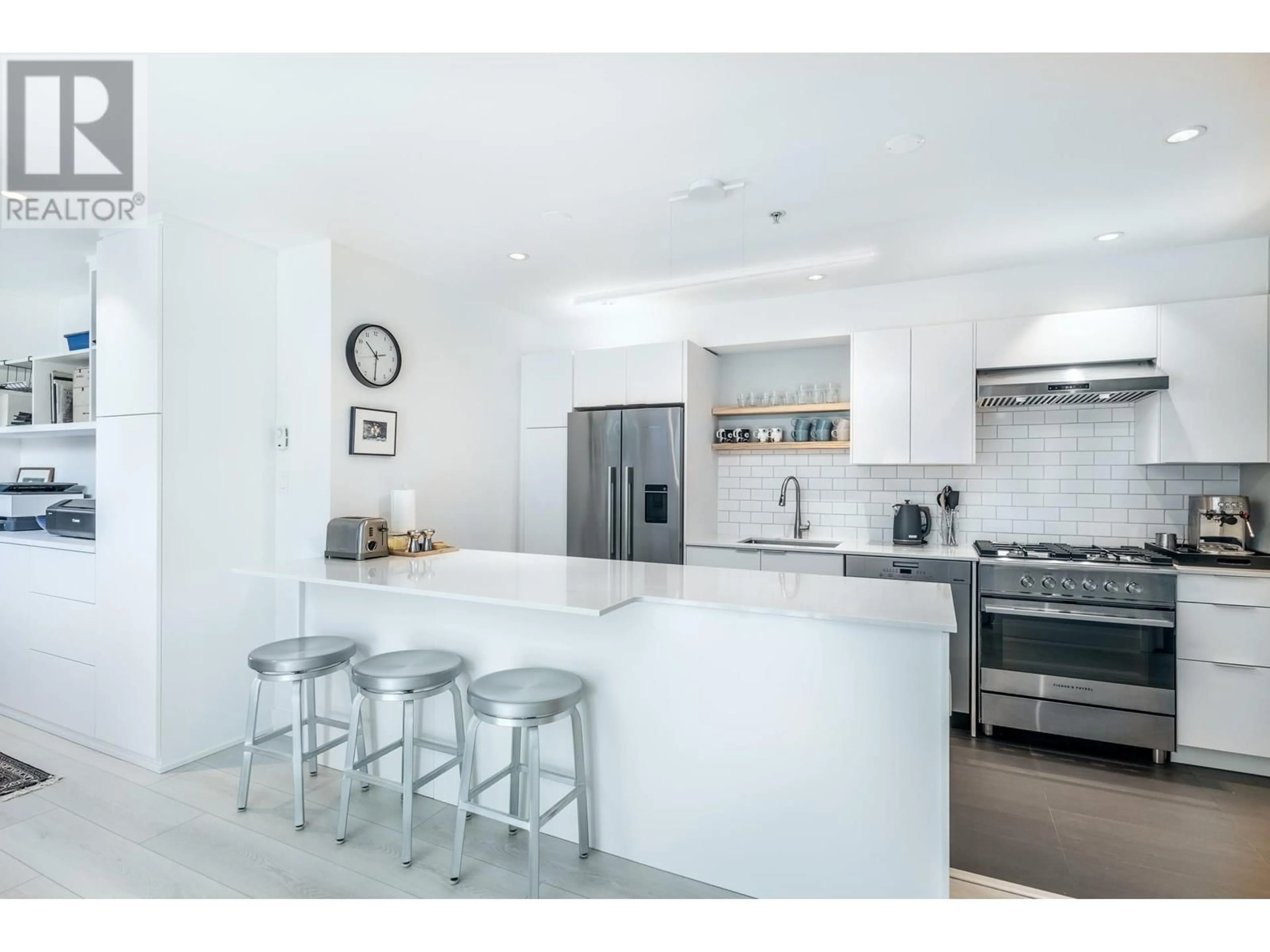 Contemporary kitchen, ceramic floors for 205 2832 CAPILANO ROAD, Vancouver British Columbia V7R4H5