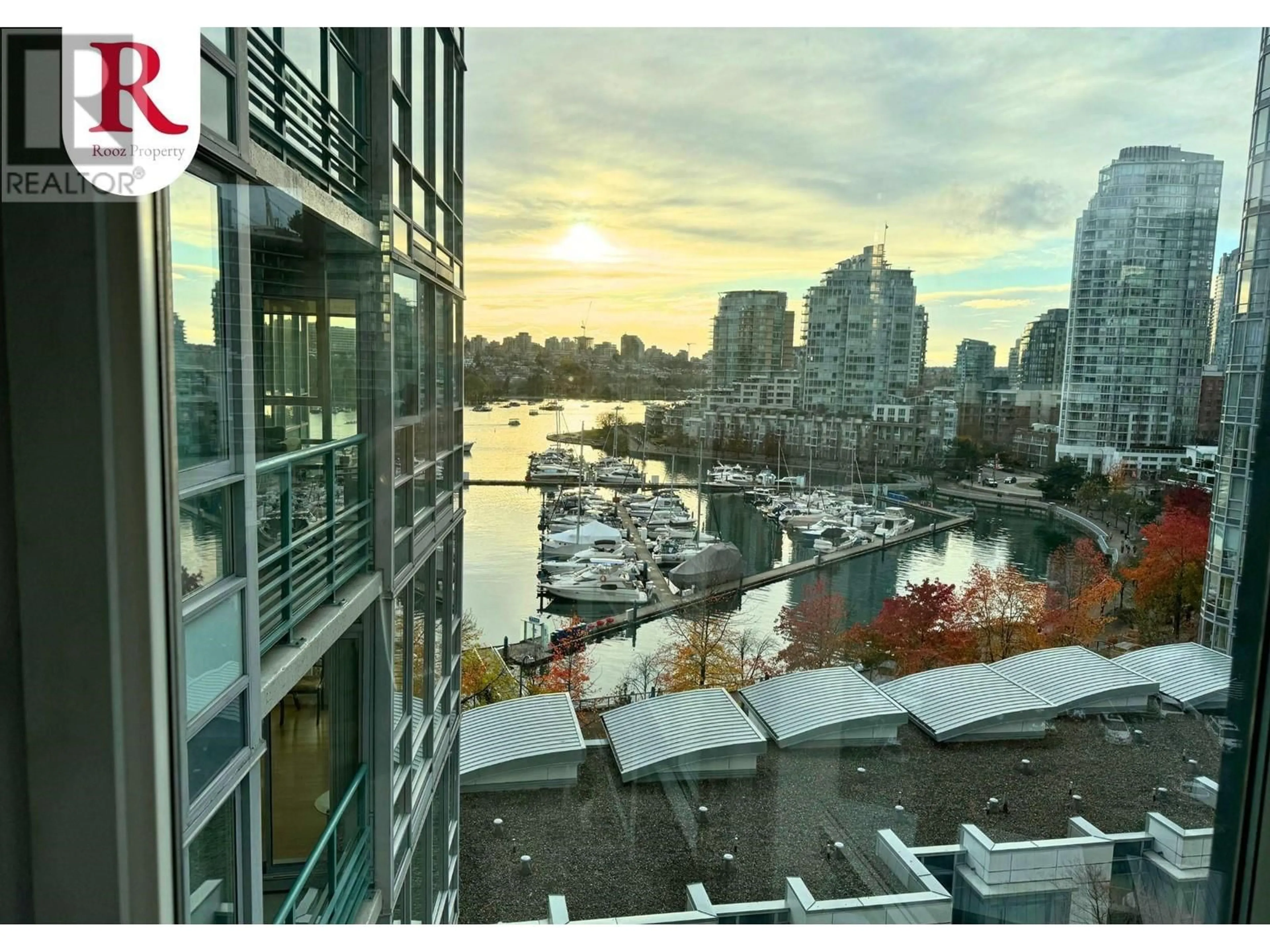 A pic from exterior of the house or condo, the view of city buildings for 1101 1033 MARINASIDE CRESCENT, Vancouver British Columbia V6Z3A3