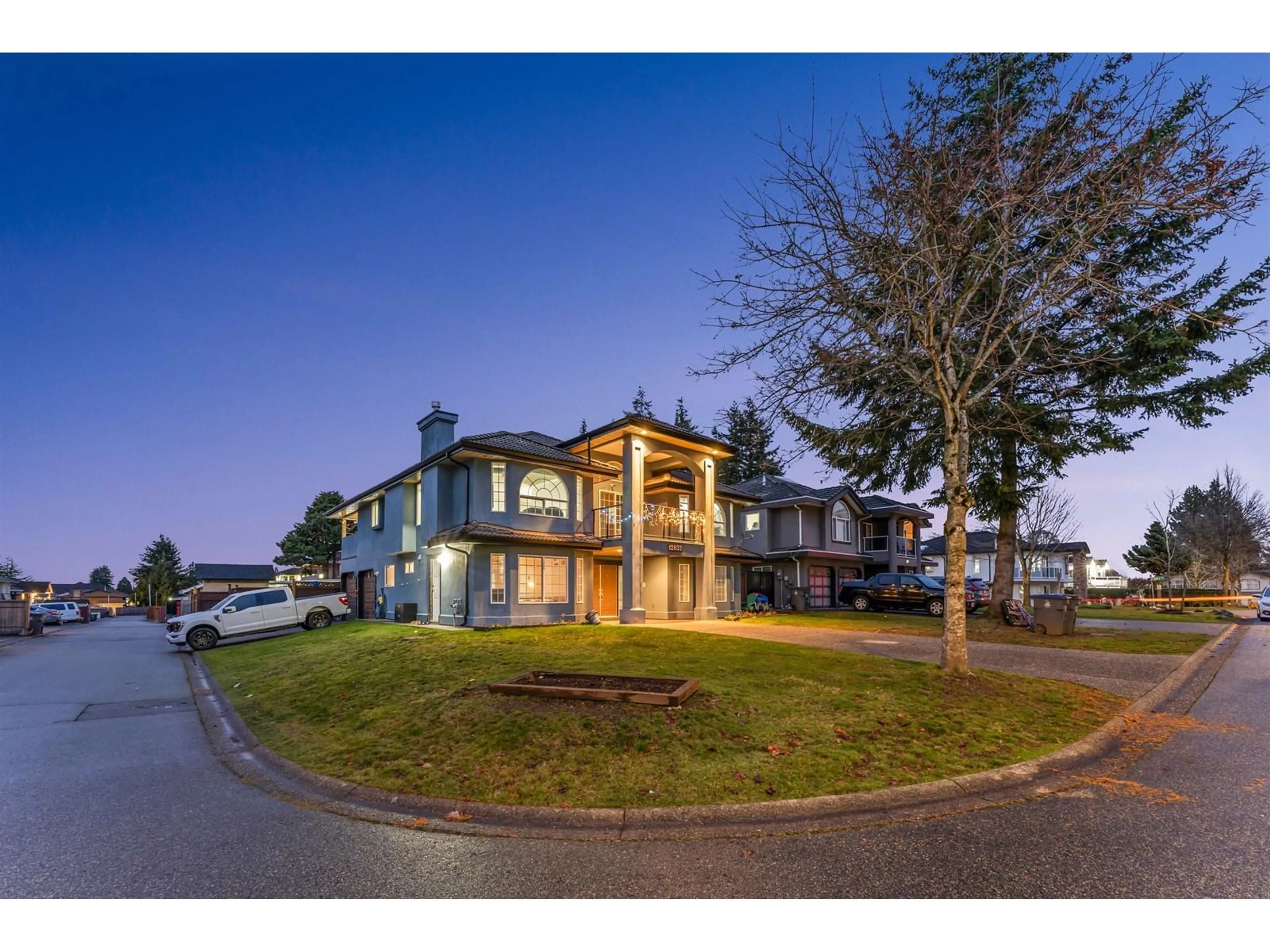 A pic from outside/outdoor area/front of a property/back of a property/a pic from drone, unknown for 12833 65 AVENUE, Surrey British Columbia V3W9P4