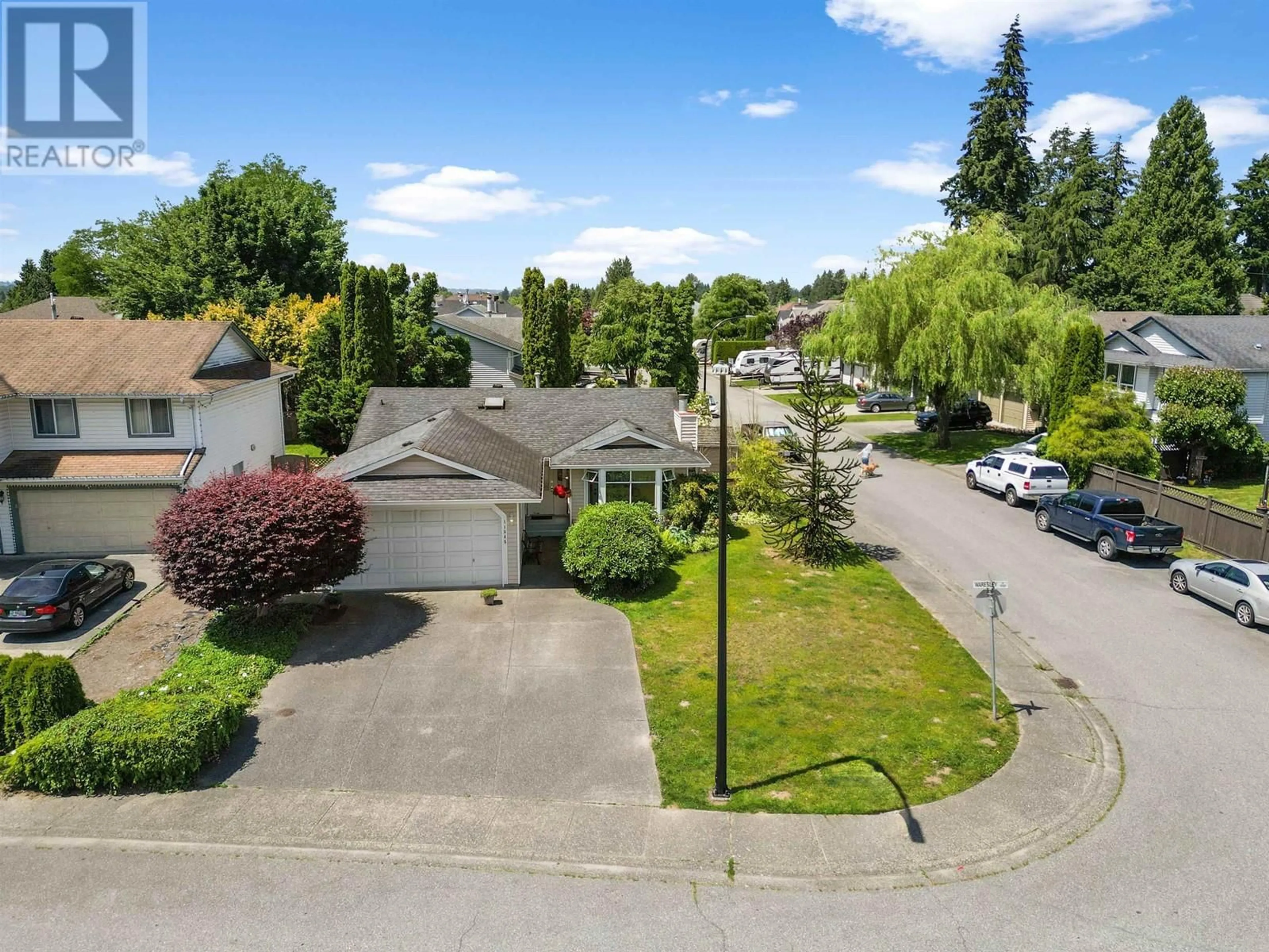 Frontside or backside of a home, the street view for 11545 WARESLEY STREET, Maple Ridge British Columbia V2X9Z4