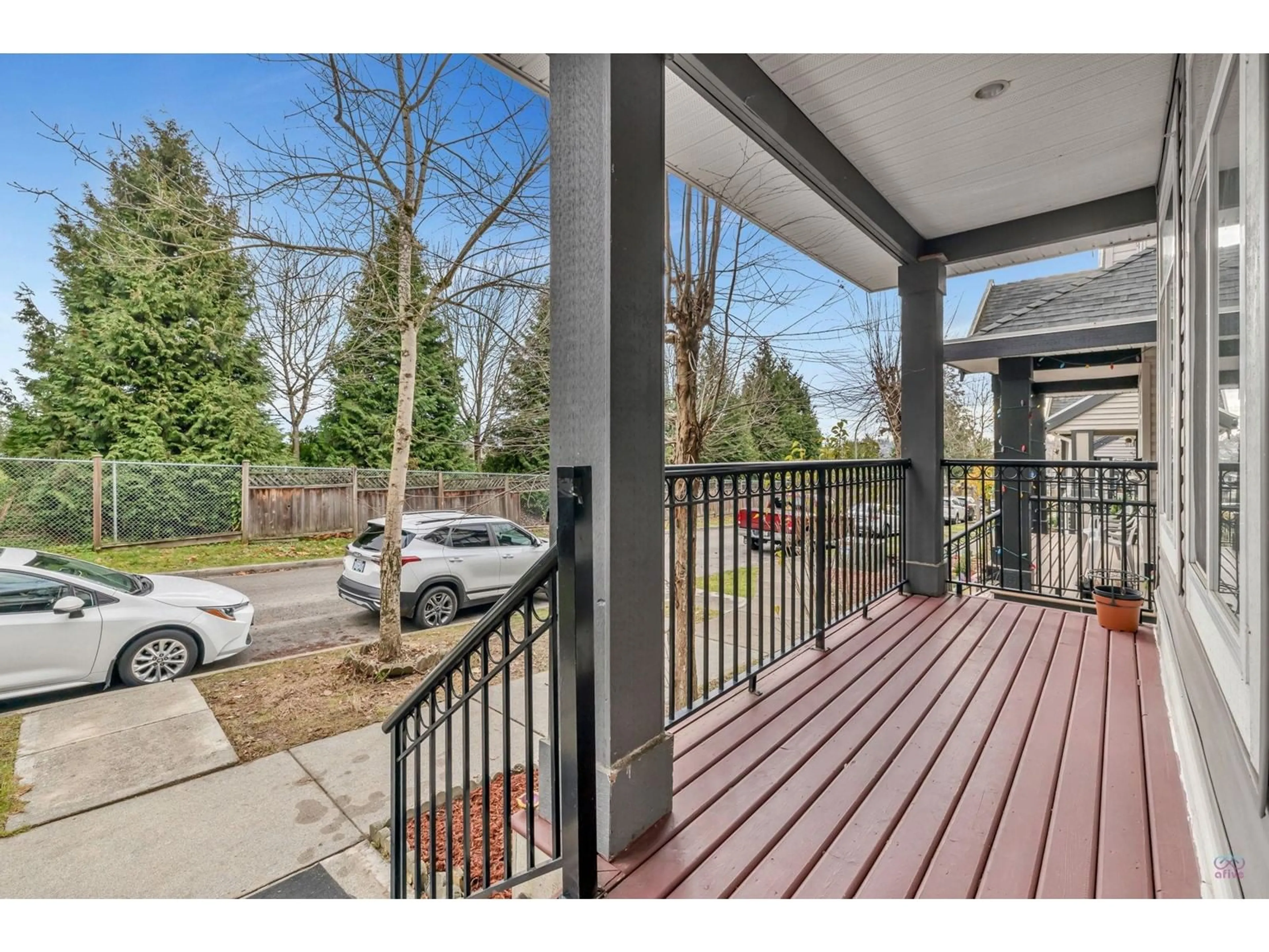 Patio, the fenced backyard for 6911 144A STREET, Surrey British Columbia V3S2X8