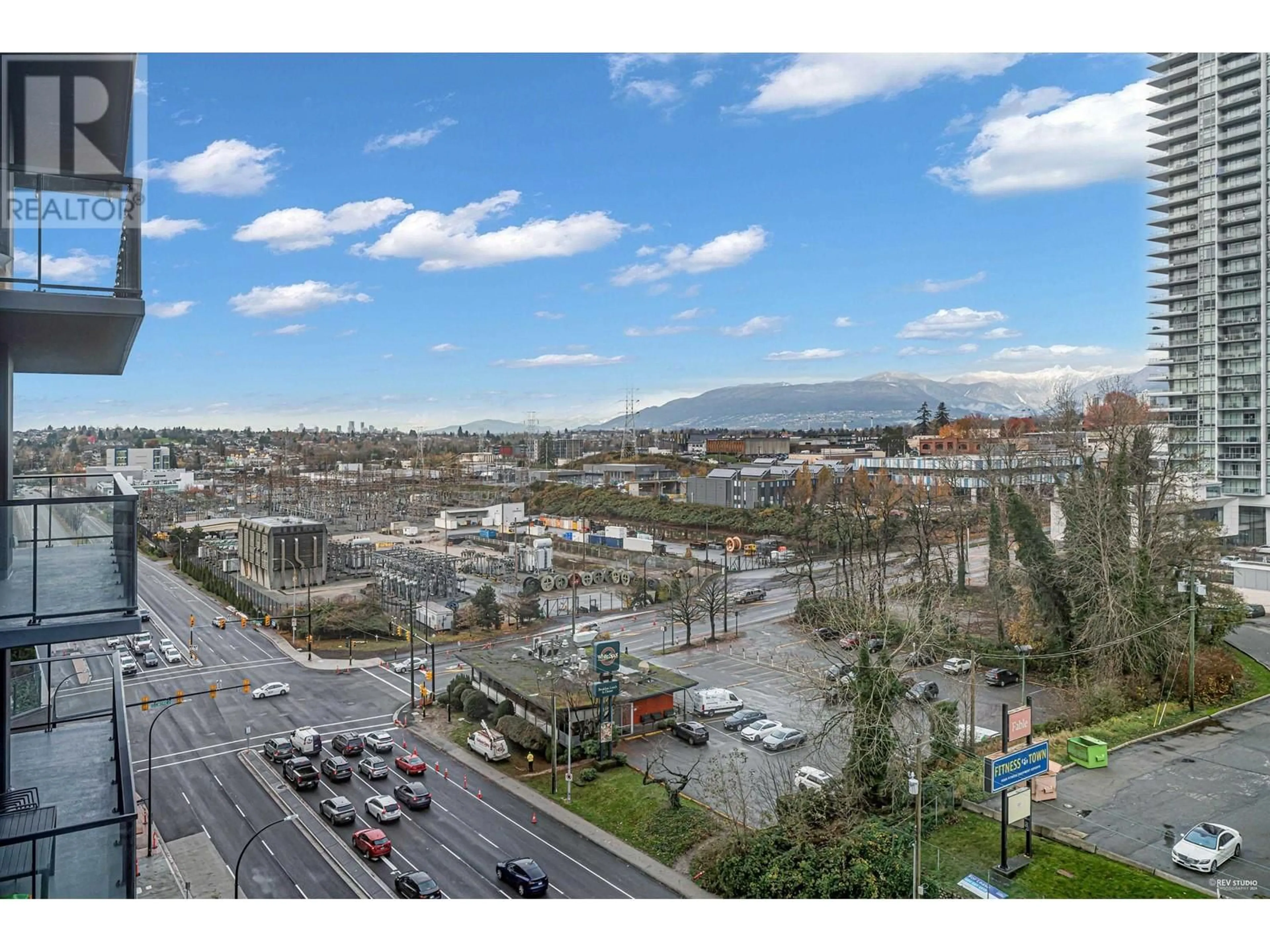 A pic from exterior of the house or condo, the street view for 906 4168 LOUGHEED HIGHWAY, Burnaby British Columbia V5C0N9