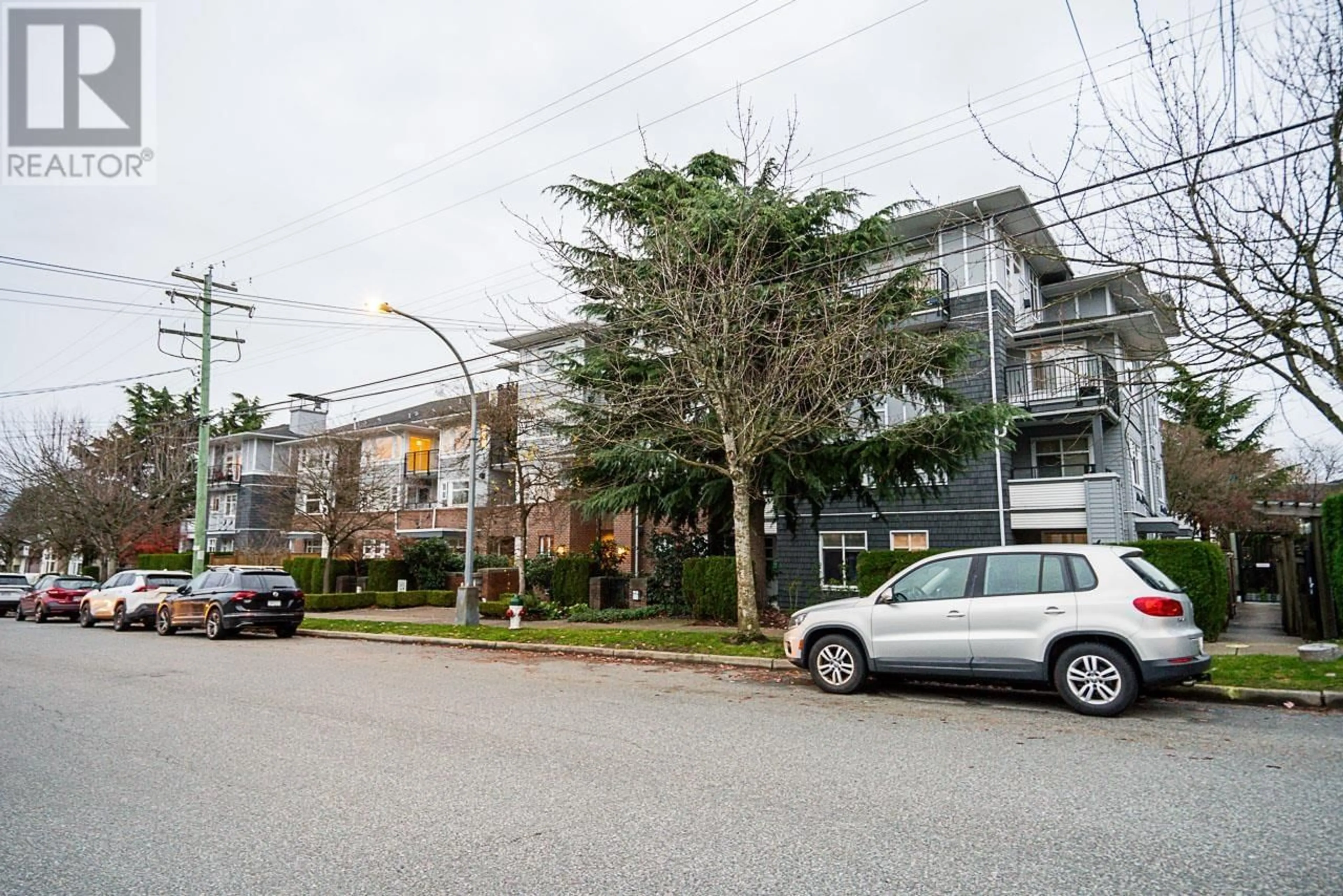 A pic from exterior of the house or condo, the street view for 315 6508 DENBIGH AVENUE, Burnaby British Columbia V5H4W6