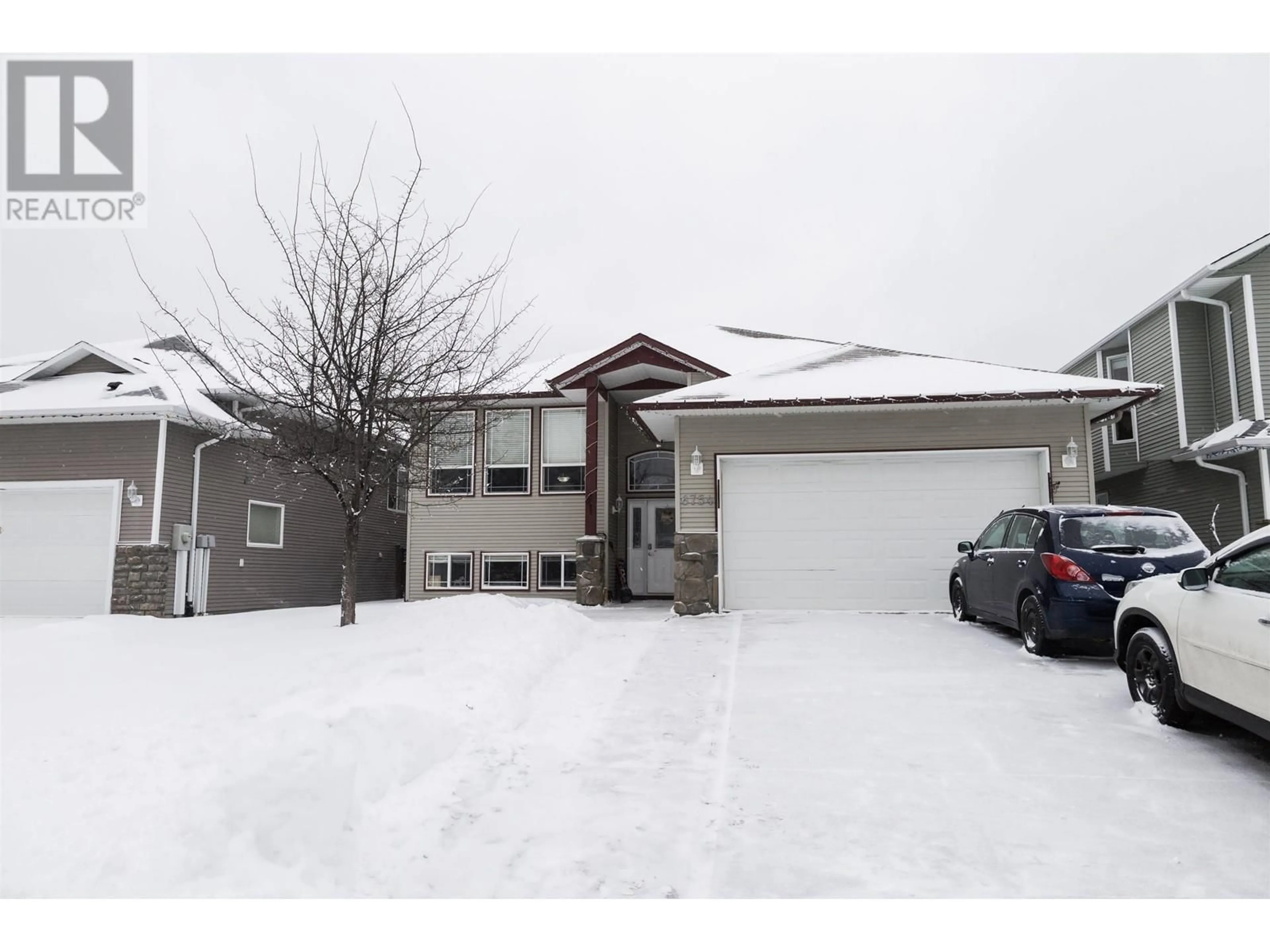 Frontside or backside of a home, the street view for 6754 CHARTWELL CRESCENT, Prince George British Columbia V2N6Y3