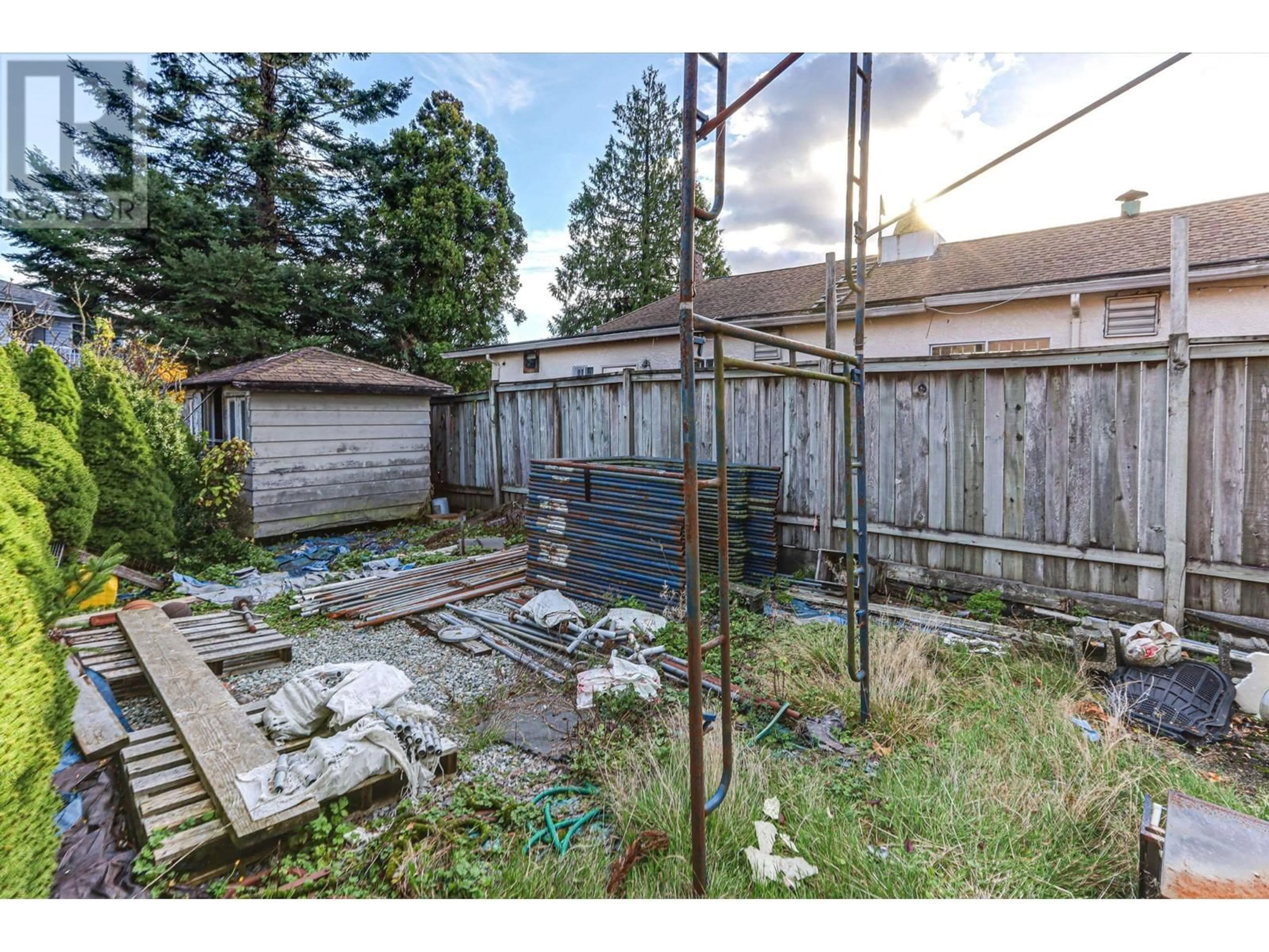 Shed for 7474 EDMONDS STREET, Burnaby British Columbia V3N1B2