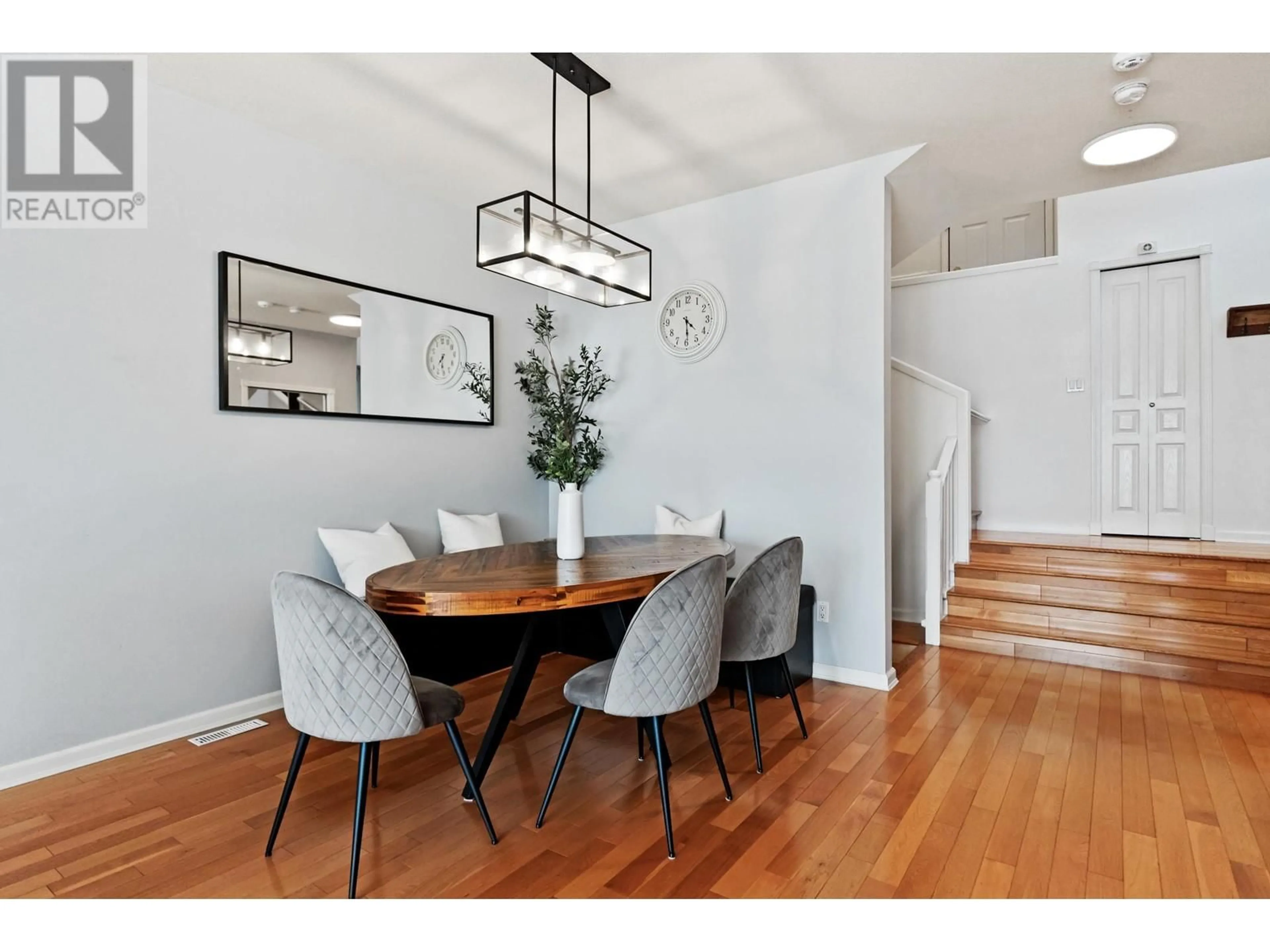 Dining room, wood floors, cottage for 12 910 FORT FRASER RISE, Port Coquitlam British Columbia V3C6K3