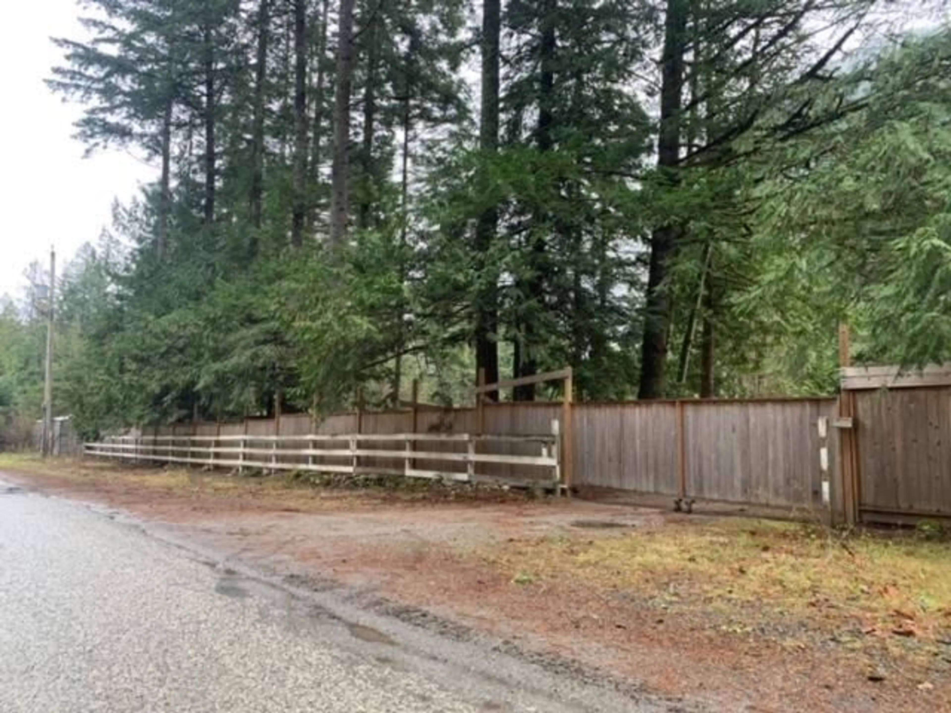 Unknown for 19552 SILVER SKAGIT ROAD, Hope British Columbia V0X1L2