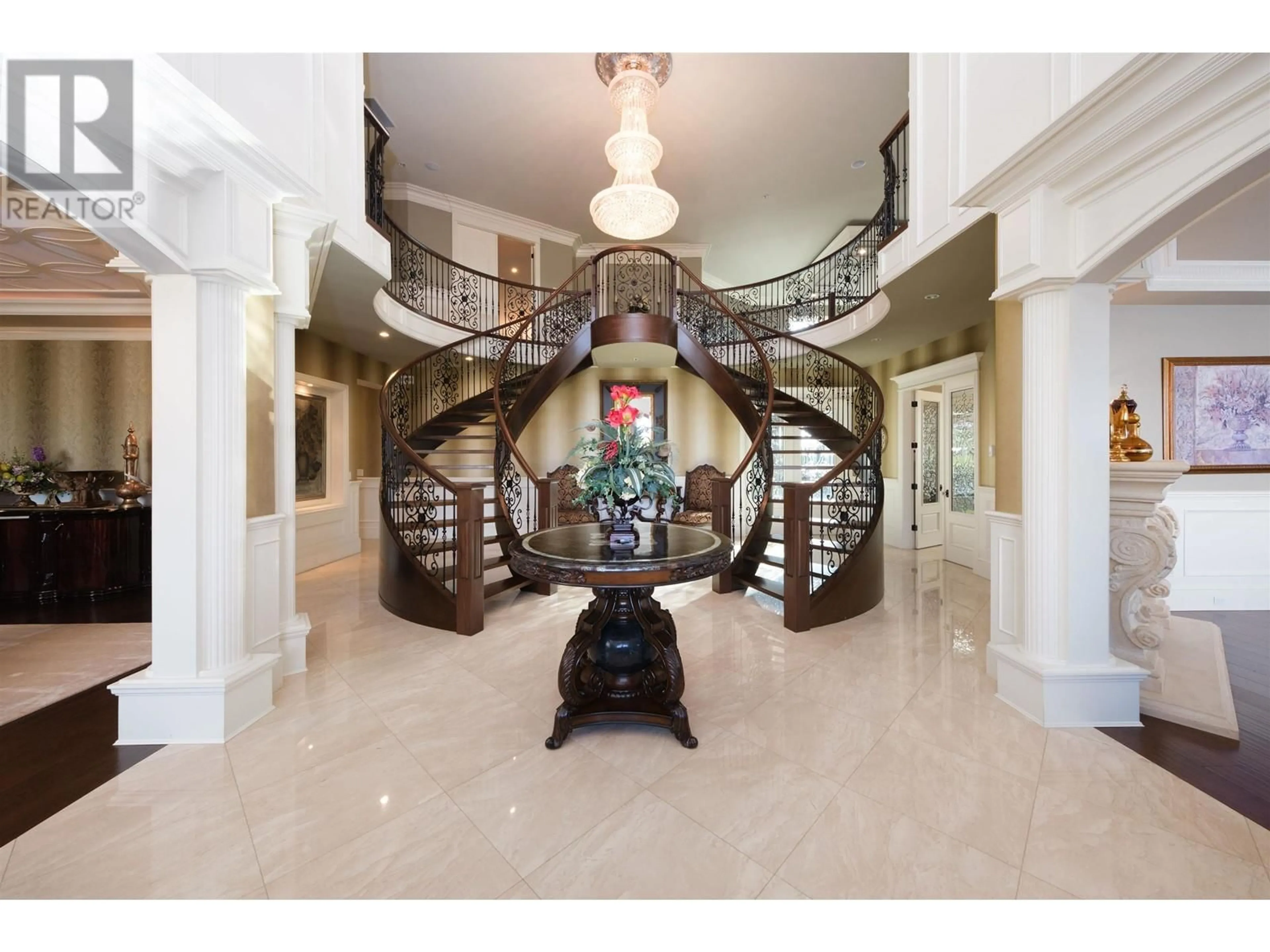 Indoor foyer for 10040 PALMBERG ROAD, Richmond British Columbia V6W1C6