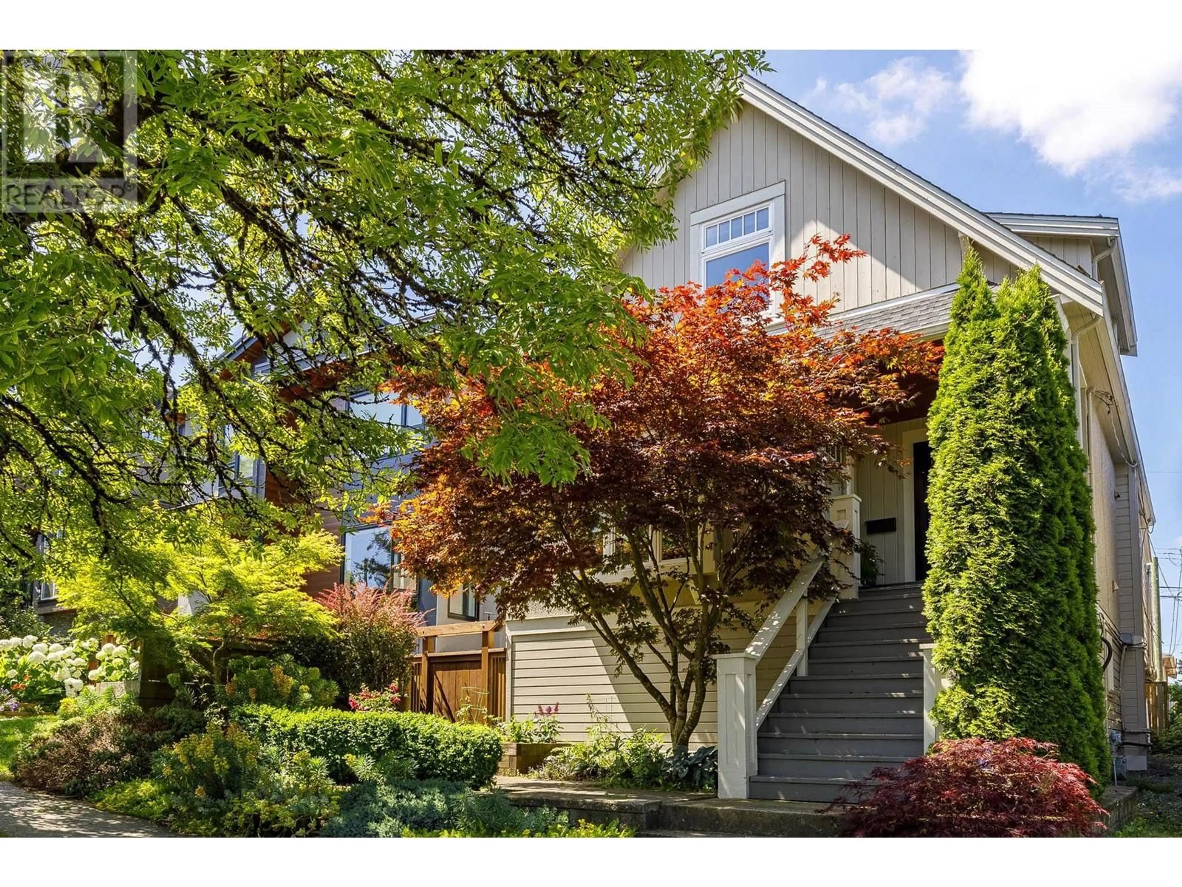 Frontside or backside of a home, cottage for 5187 CULLODEN STREET, Vancouver British Columbia V5W3R5