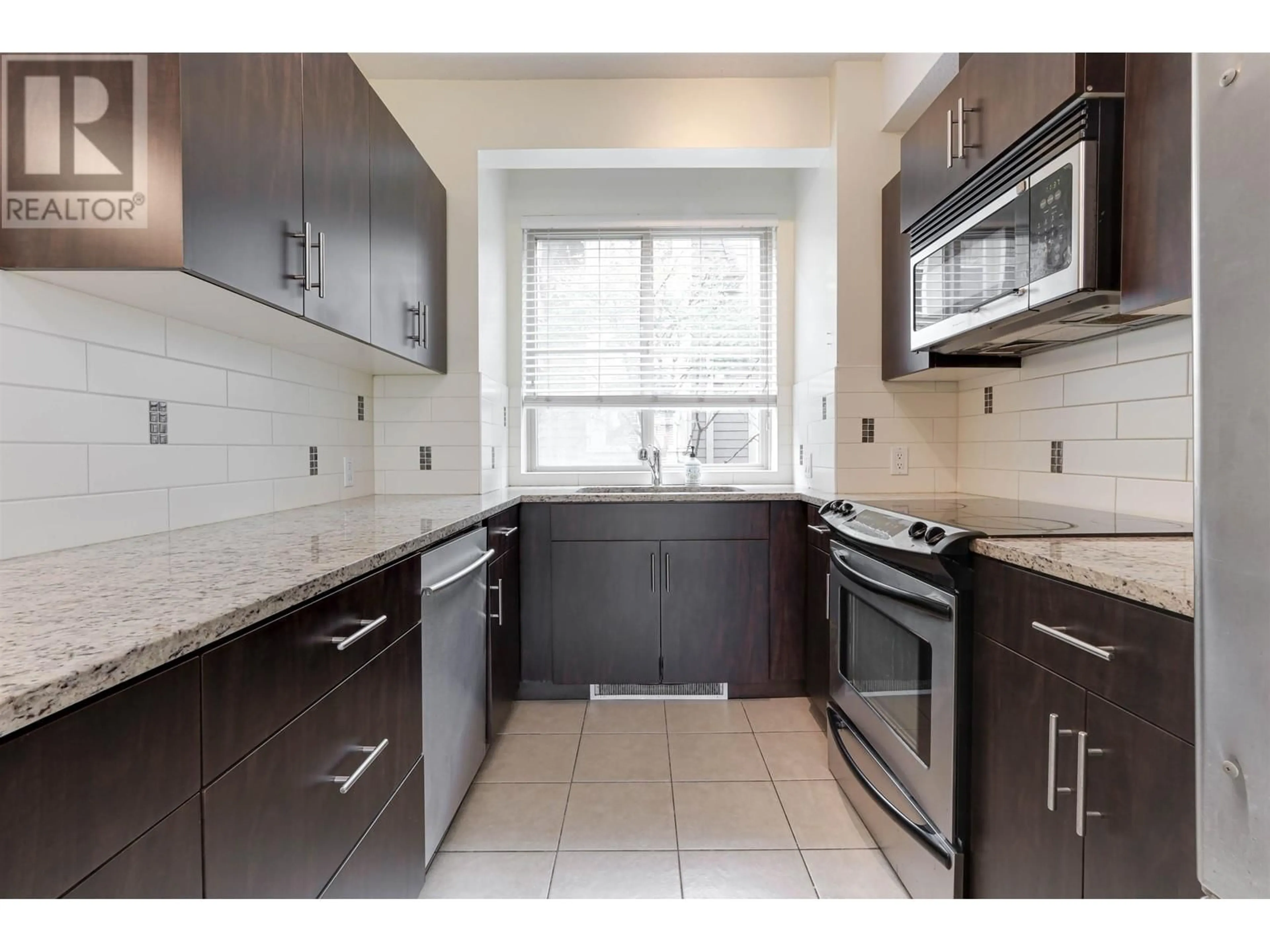 Standard kitchen, wood floors for 235 2108 ROWLAND STREET, Port Coquitlam British Columbia V3C0C1