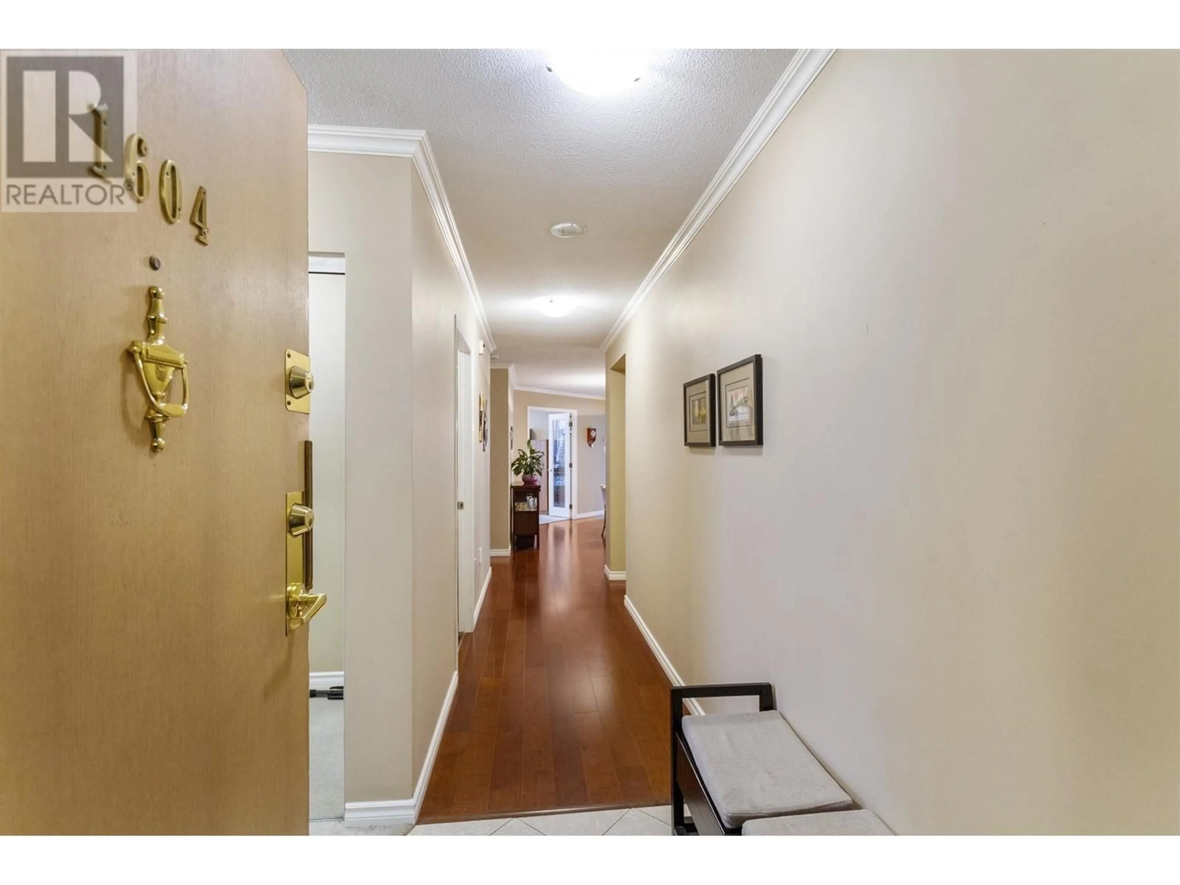 Indoor foyer, wood floors for 1604 1245 QUAYSIDE DRIVE, New Westminster British Columbia V3M6J6