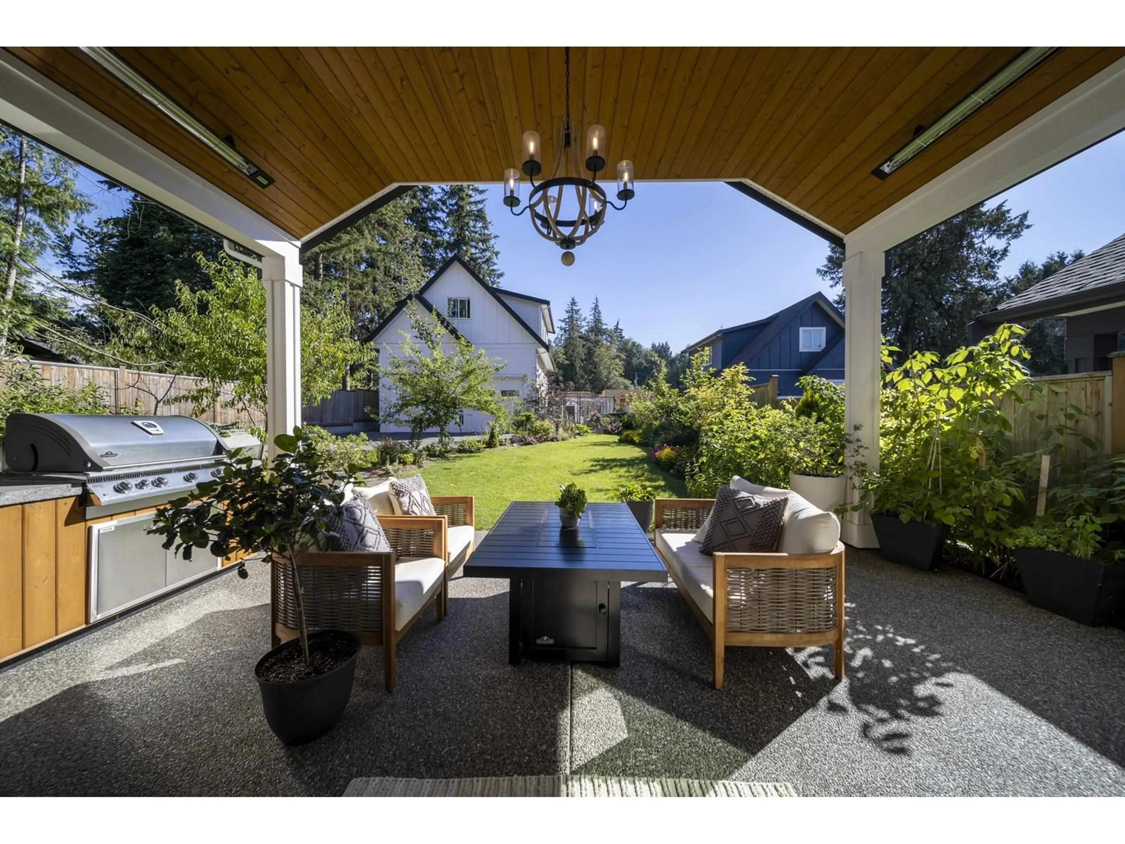 Patio, cottage for 23740 OLD YALE ROAD, Langley British Columbia V2Z2K4