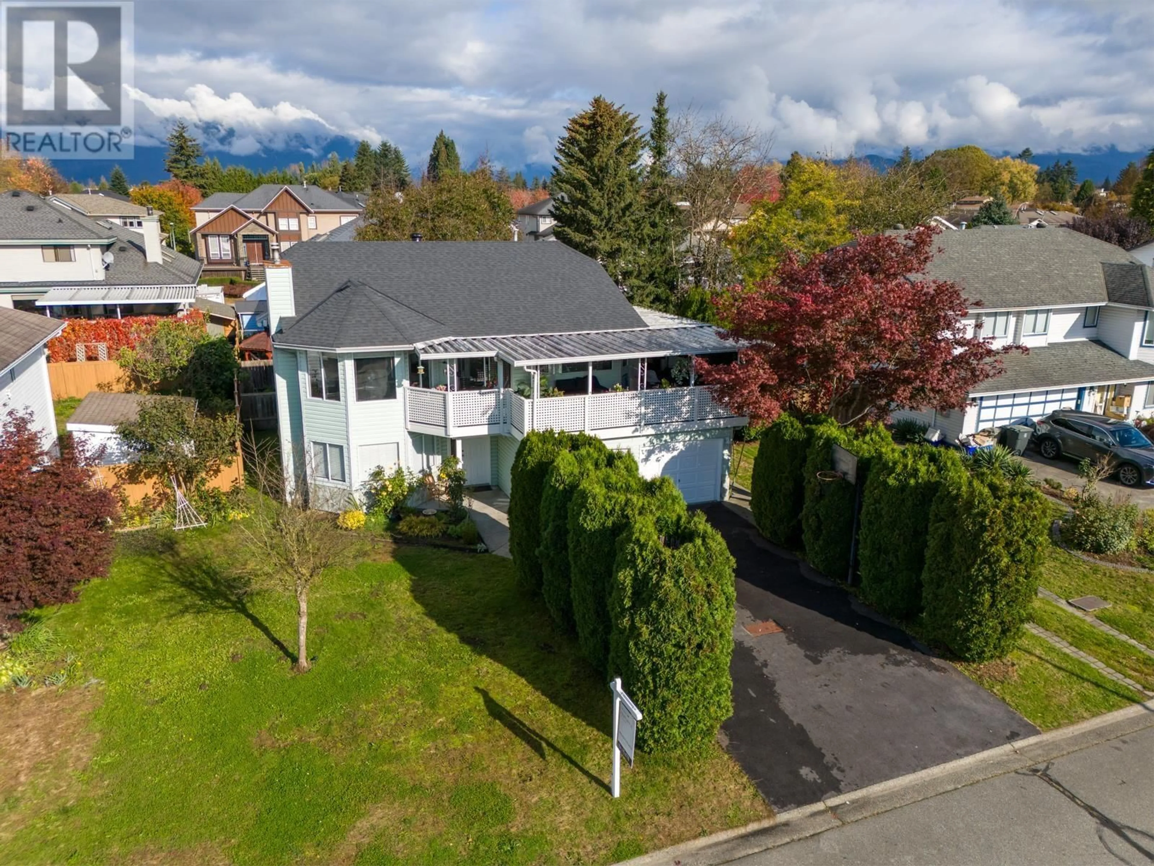 Frontside or backside of a home, the street view for 18861 121B AVENUE, Pitt Meadows British Columbia V3Y2K7