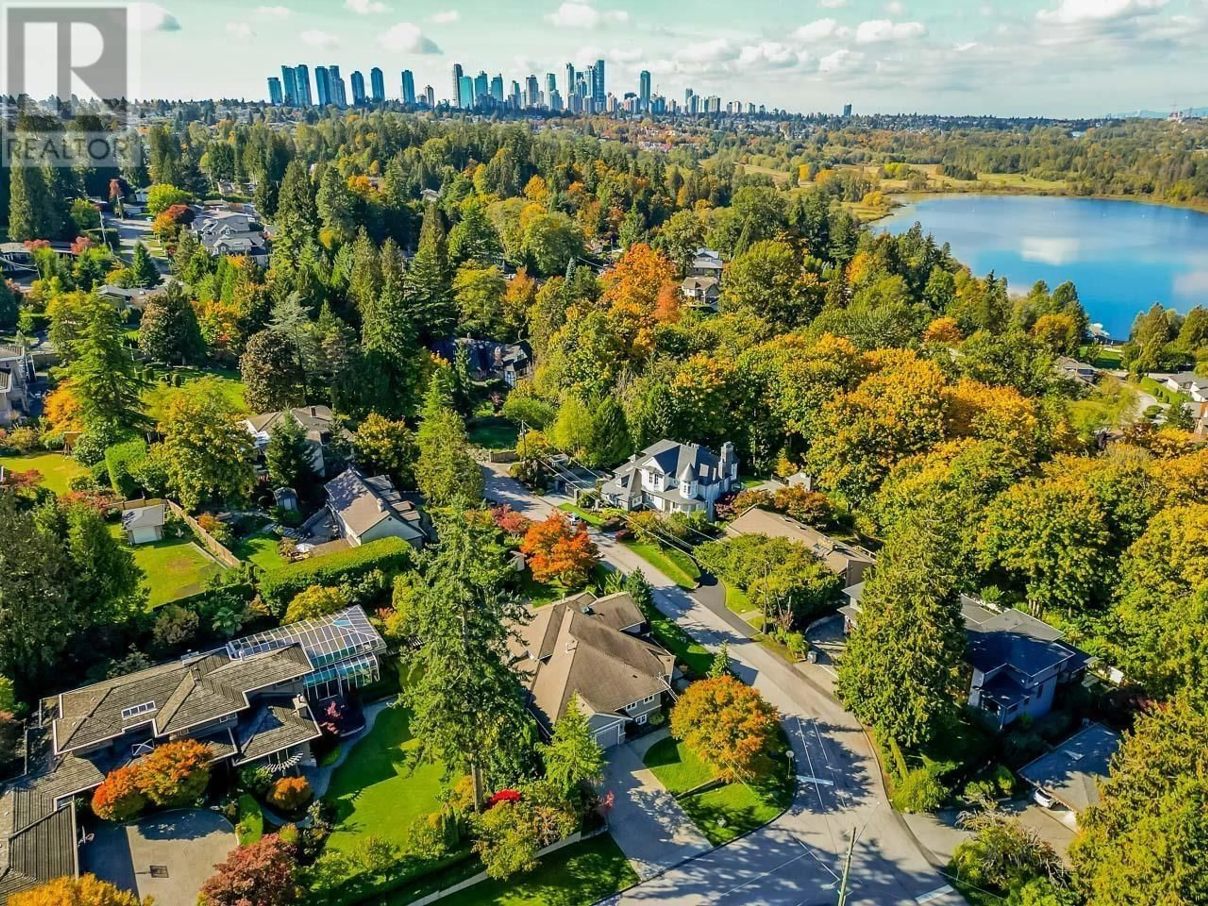 A pic from outside/outdoor area/front of a property/back of a property/a pic from drone, water/lake/river/ocean view for 6760 BRANTFORD AVENUE, Burnaby British Columbia V5E2S1