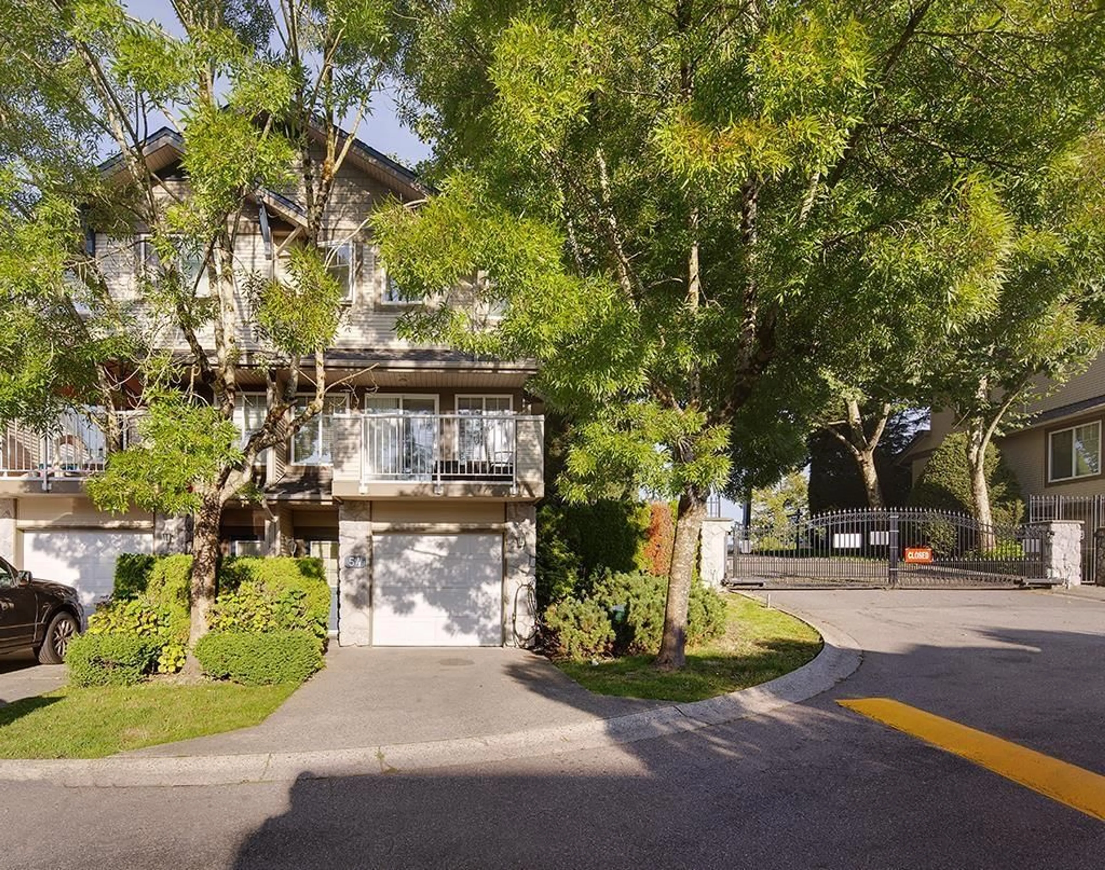 A pic from exterior of the house or condo, the street view for 54 8888 151 STREET, Surrey British Columbia V3R0Z9