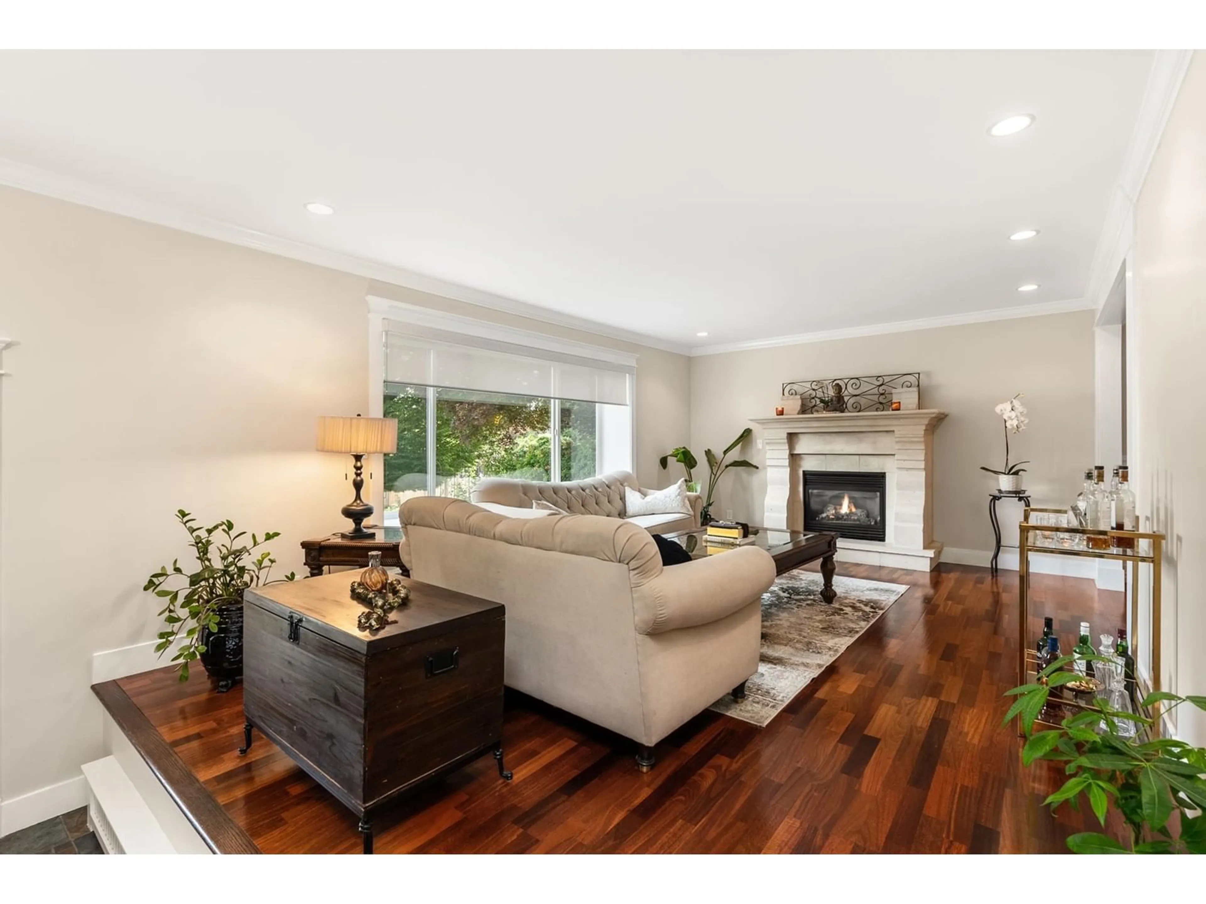 Living room, wood floors for 10711 HERMOSA DRIVE, Delta British Columbia V4C6S8