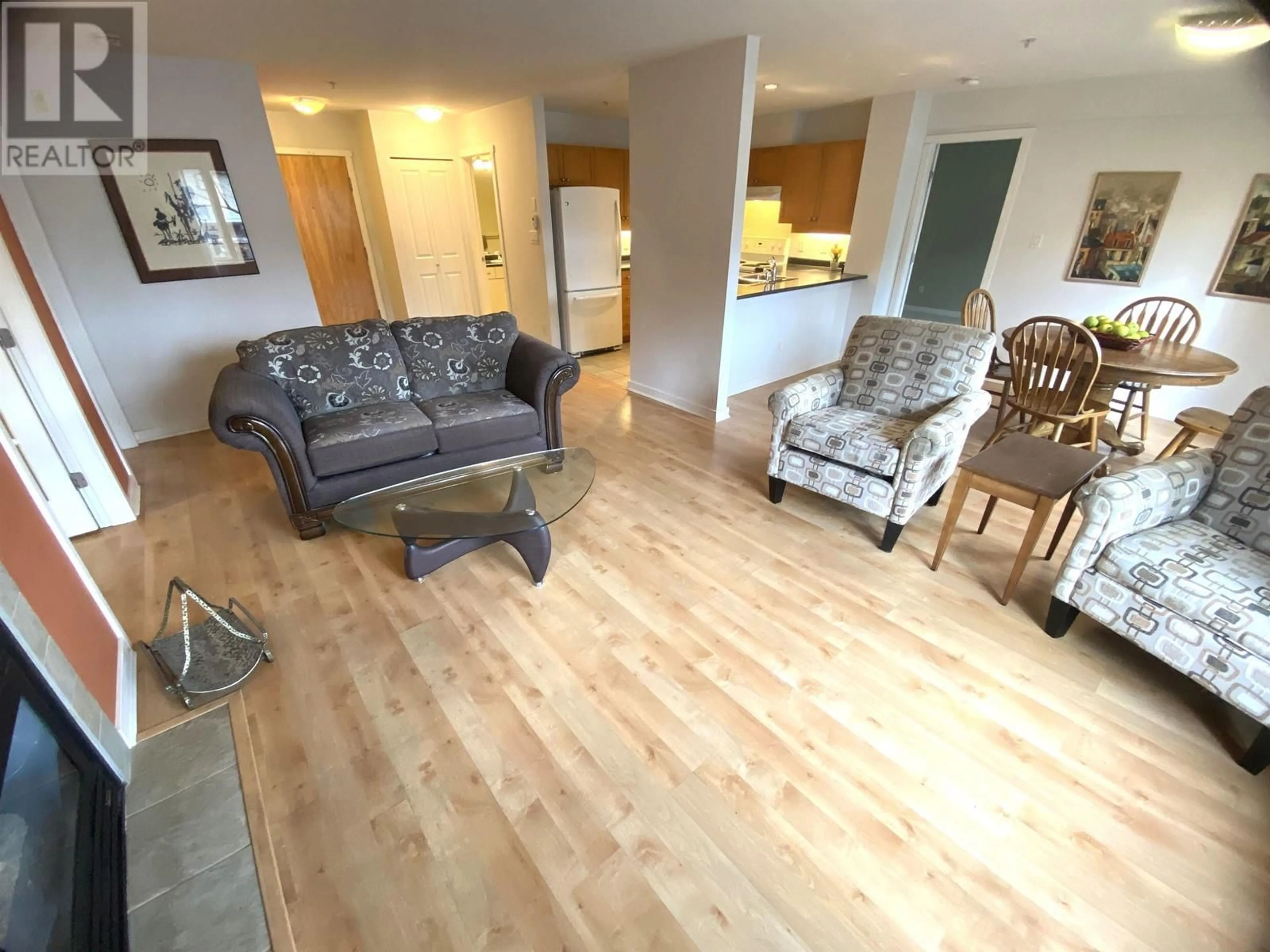 A pic of a room, wood floors for 406 38 SEVENTH AVENUE, New Westminster British Columbia V3L5W2