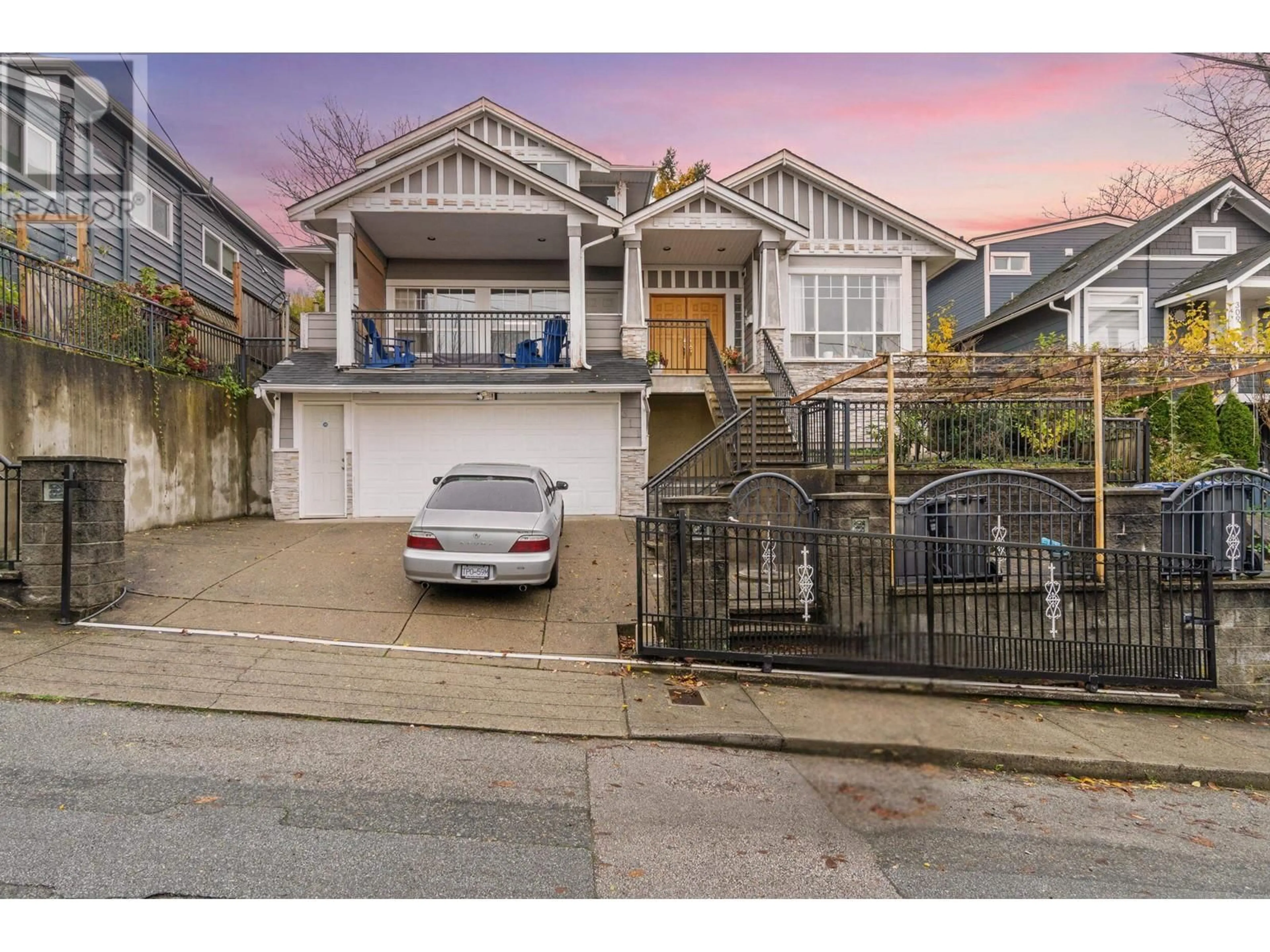 Frontside or backside of a home, the street view for 311 LOUELLEN STREET, New Westminster British Columbia V3M4G6