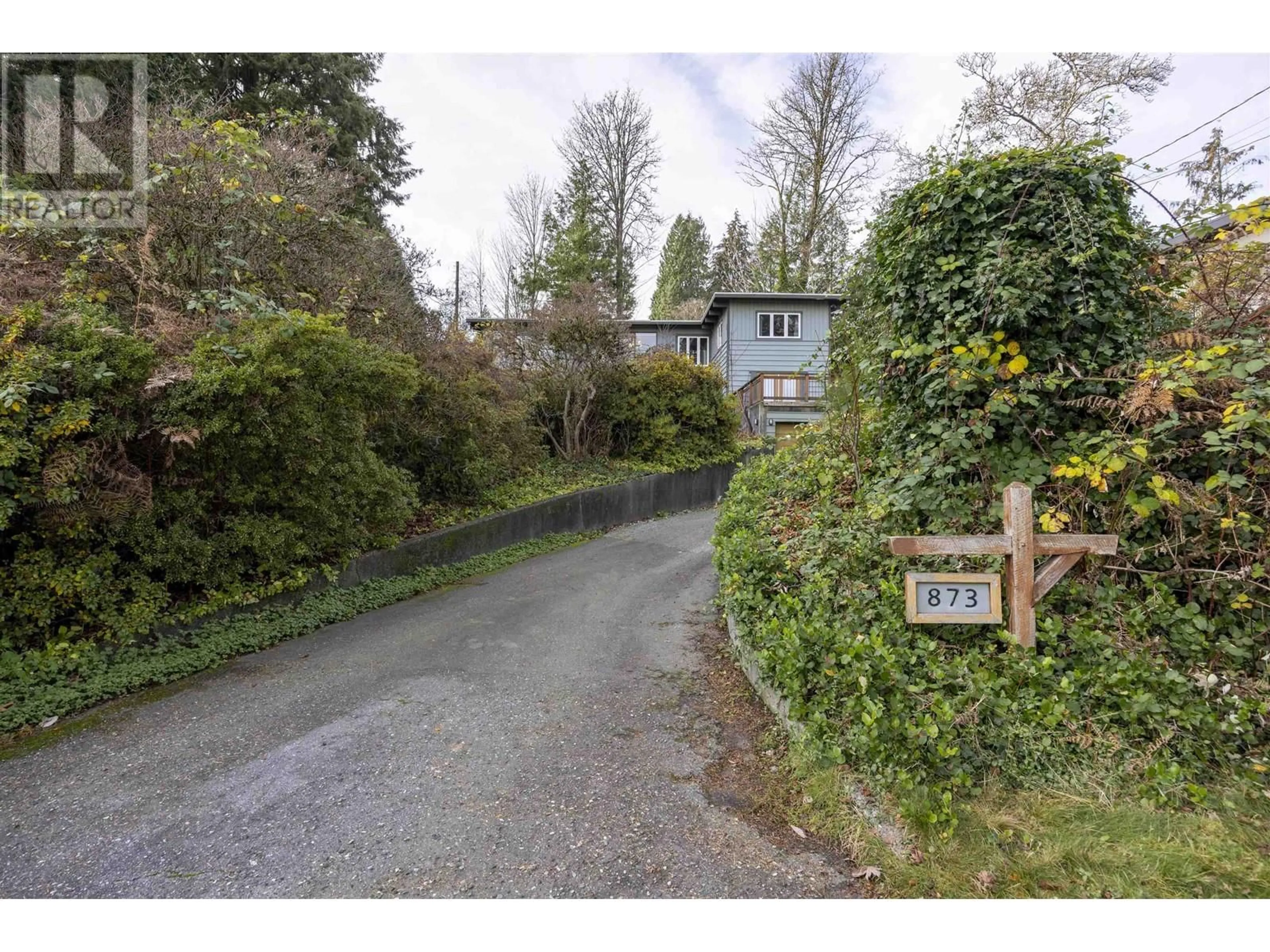 Frontside or backside of a home, the street view for 873 BAYCREST DRIVE, North Vancouver British Columbia V7G1N7