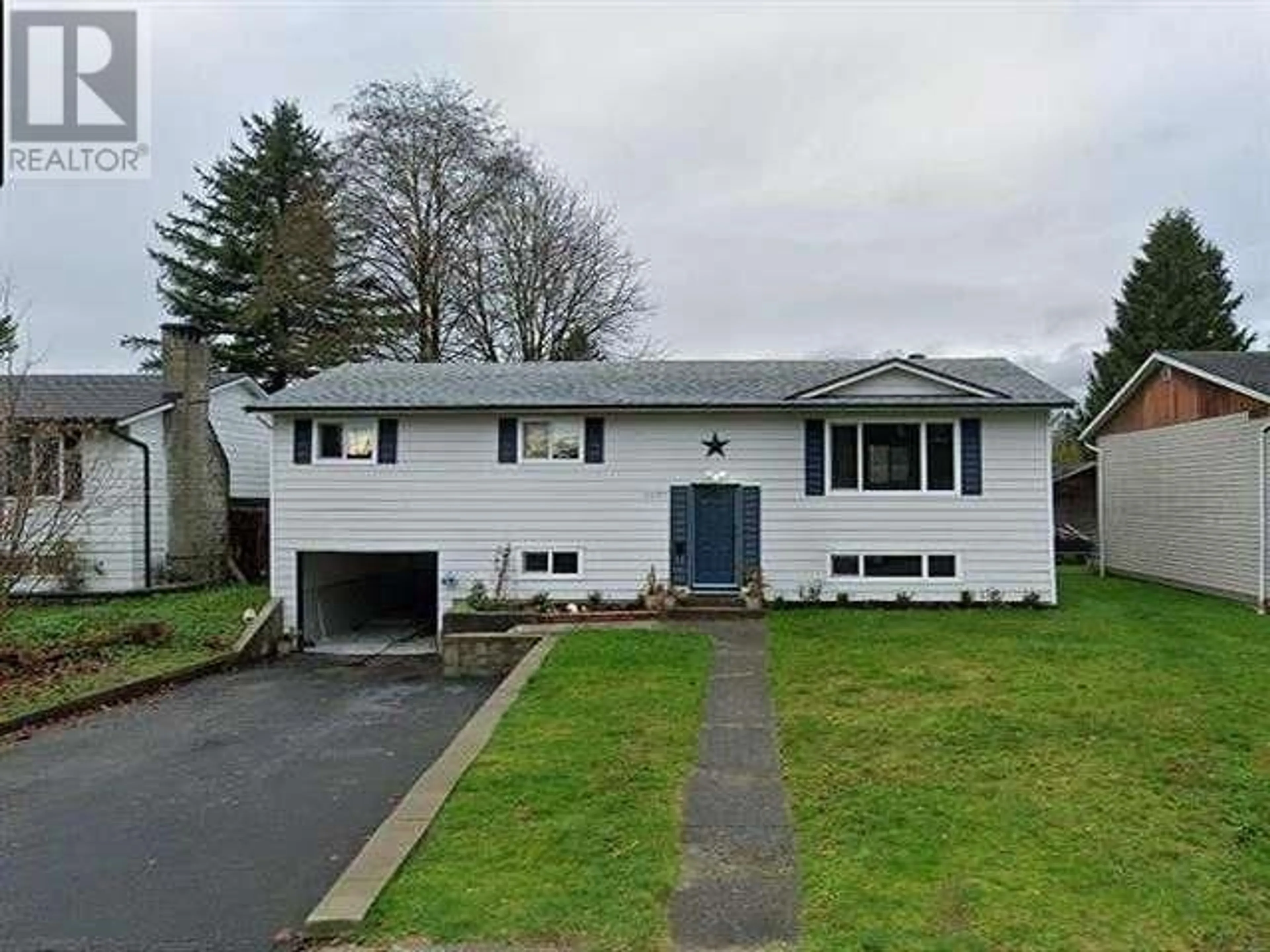 Frontside or backside of a home, cottage for 21057 COOK AVENUE, Maple Ridge British Columbia V2X7P7