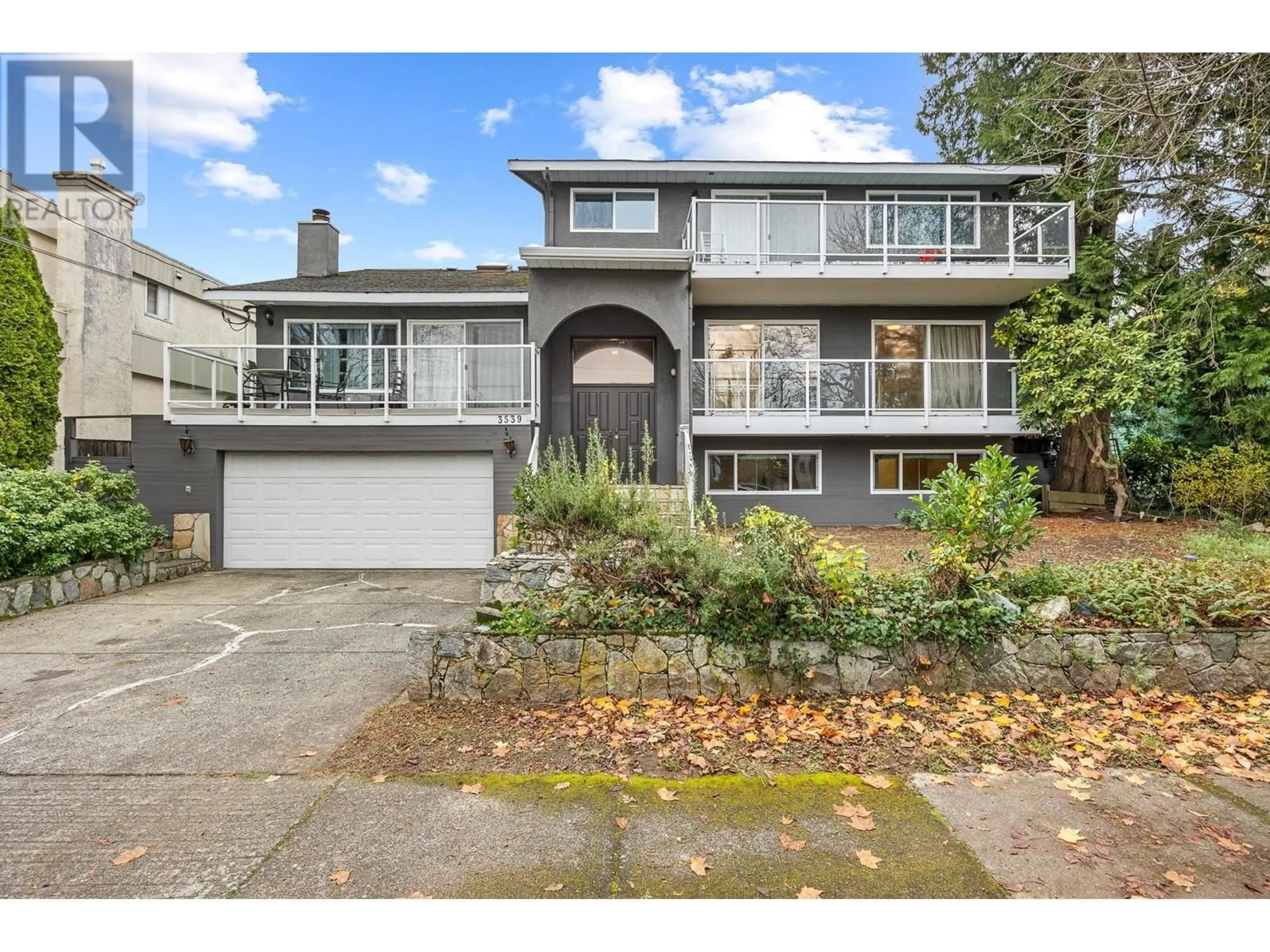 Frontside or backside of a home, the street view for 3539 W 40TH AVENUE, Vancouver British Columbia V6N3B7