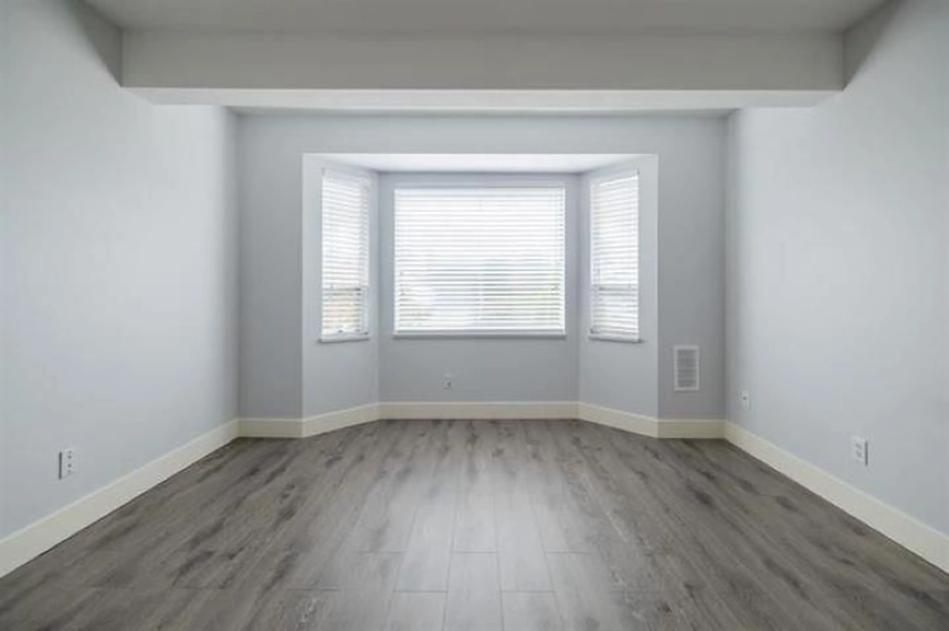 A pic of a room, wood floors for 32105 SORRENTO AVENUE, Abbotsford British Columbia V2T5B7