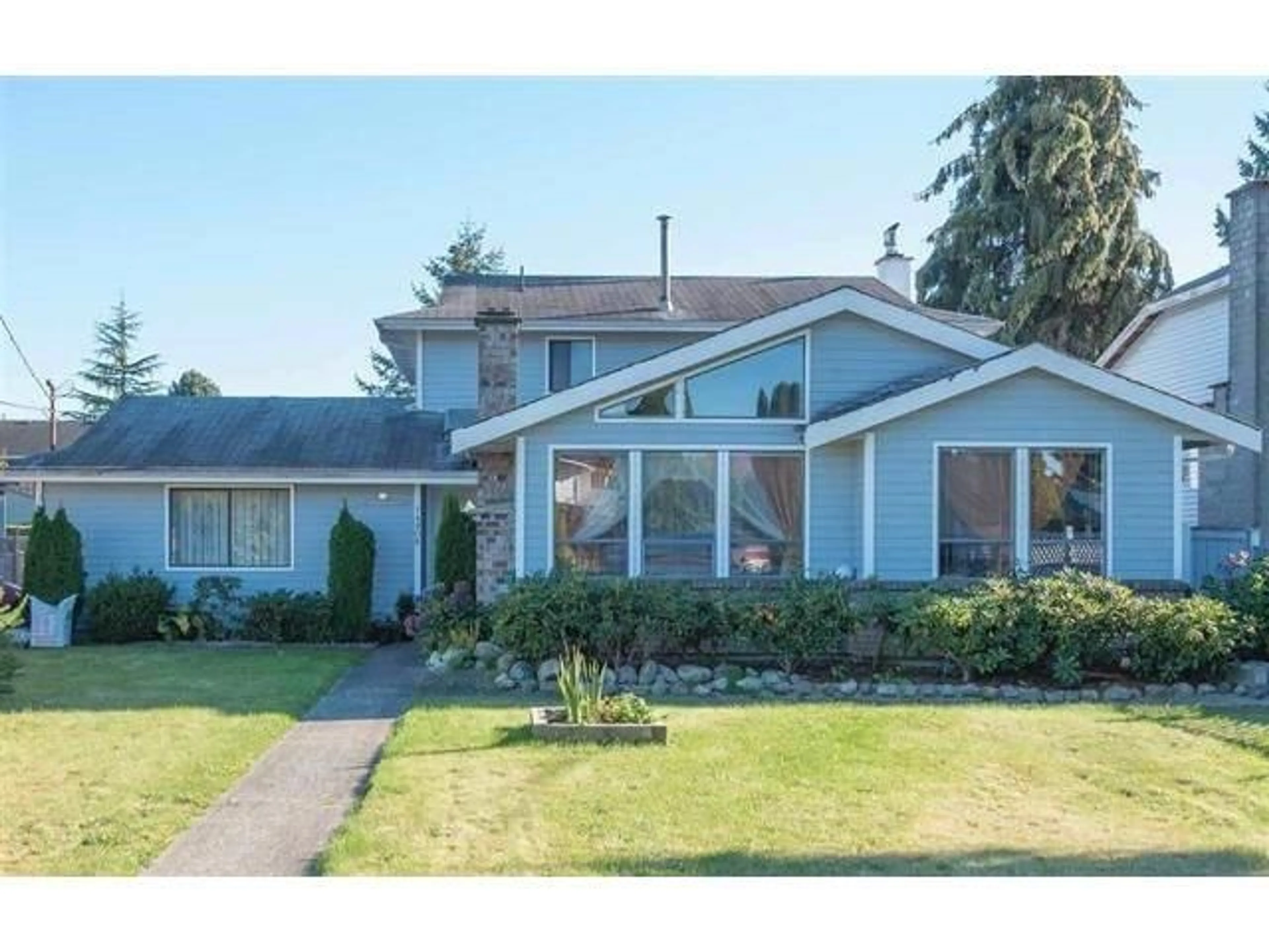 Frontside or backside of a home, cottage for 14906 96 AVENUE, Surrey British Columbia V3R1E7