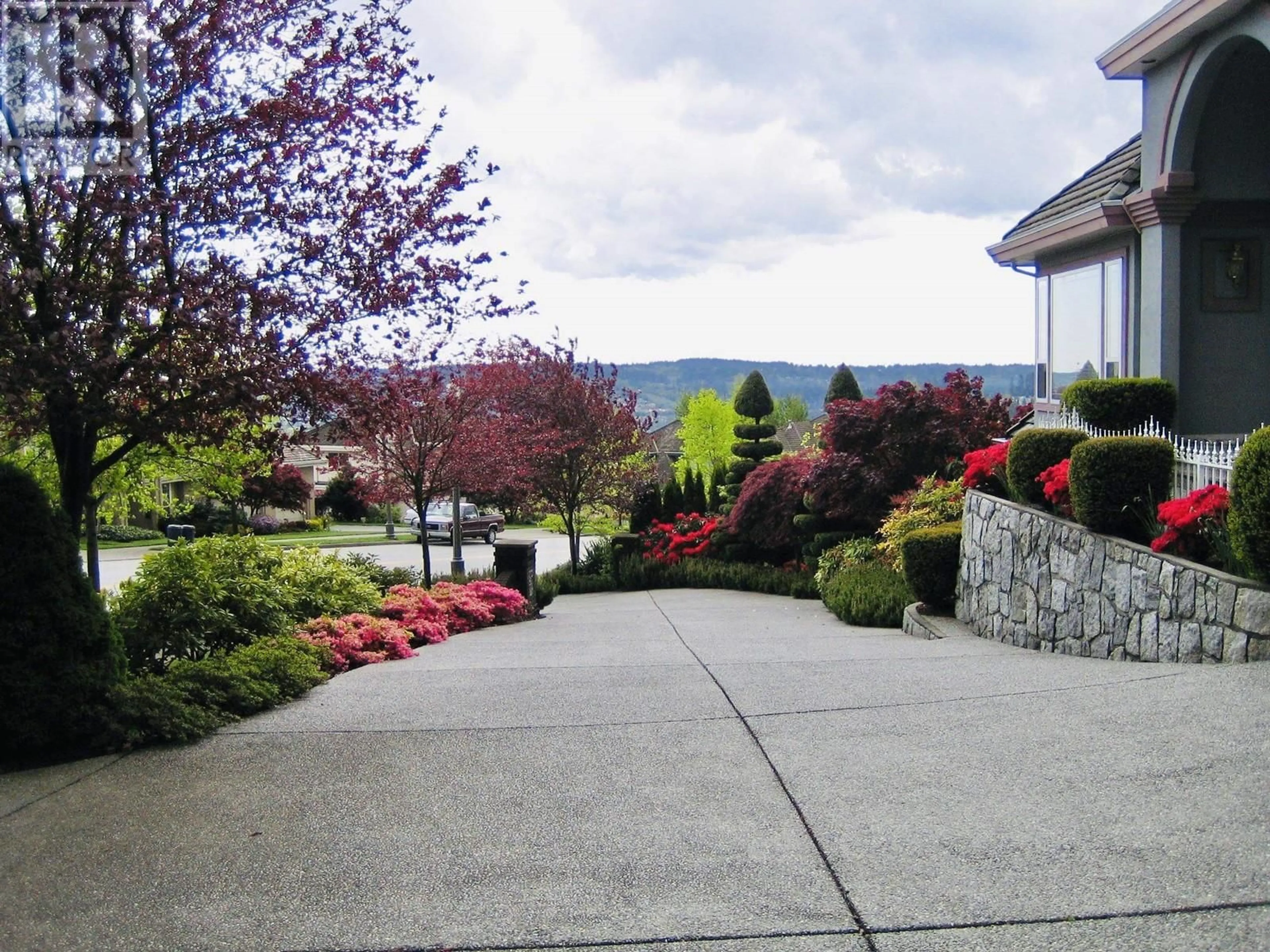 Frontside or backside of a home, the street view for 3022 PLATEAU BOULEVARD, Coquitlam British Columbia V3E2W7