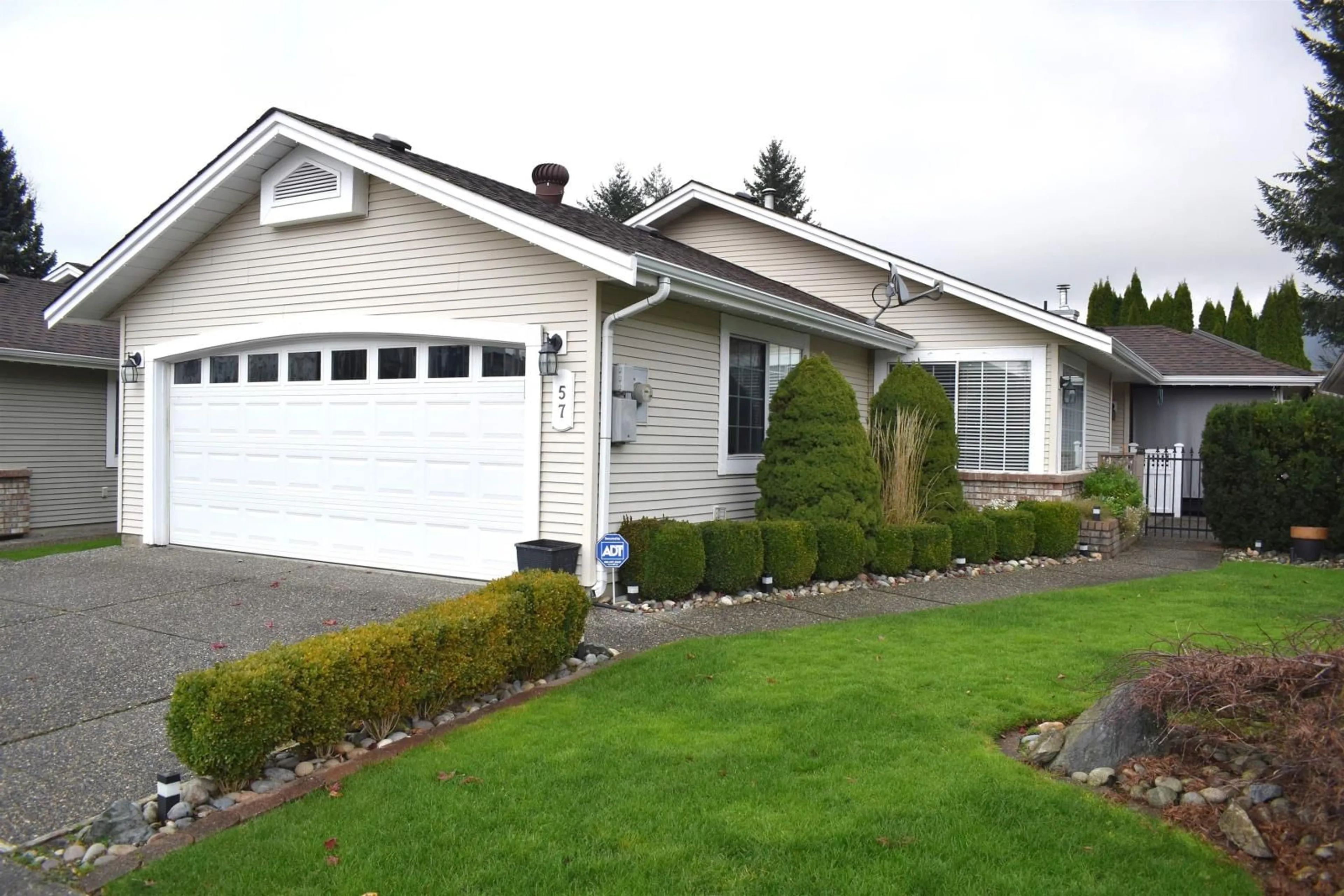 Home with vinyl exterior material for 57 6001 PROMONTORY ROAD, Chilliwack British Columbia V2R3E3