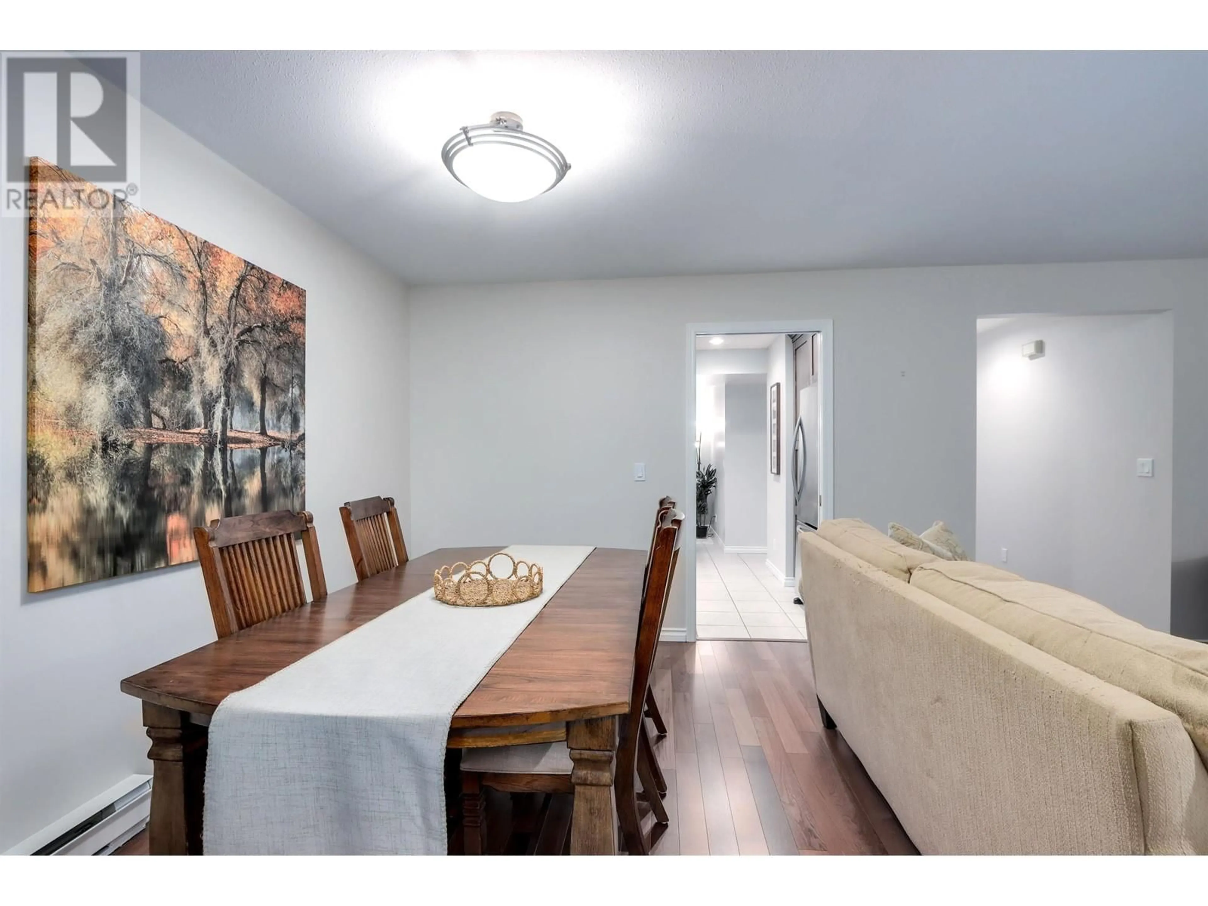 Dining room, wood floors for 17 2133 ST. GEORGES AVENUE, North Vancouver British Columbia V7L3K5