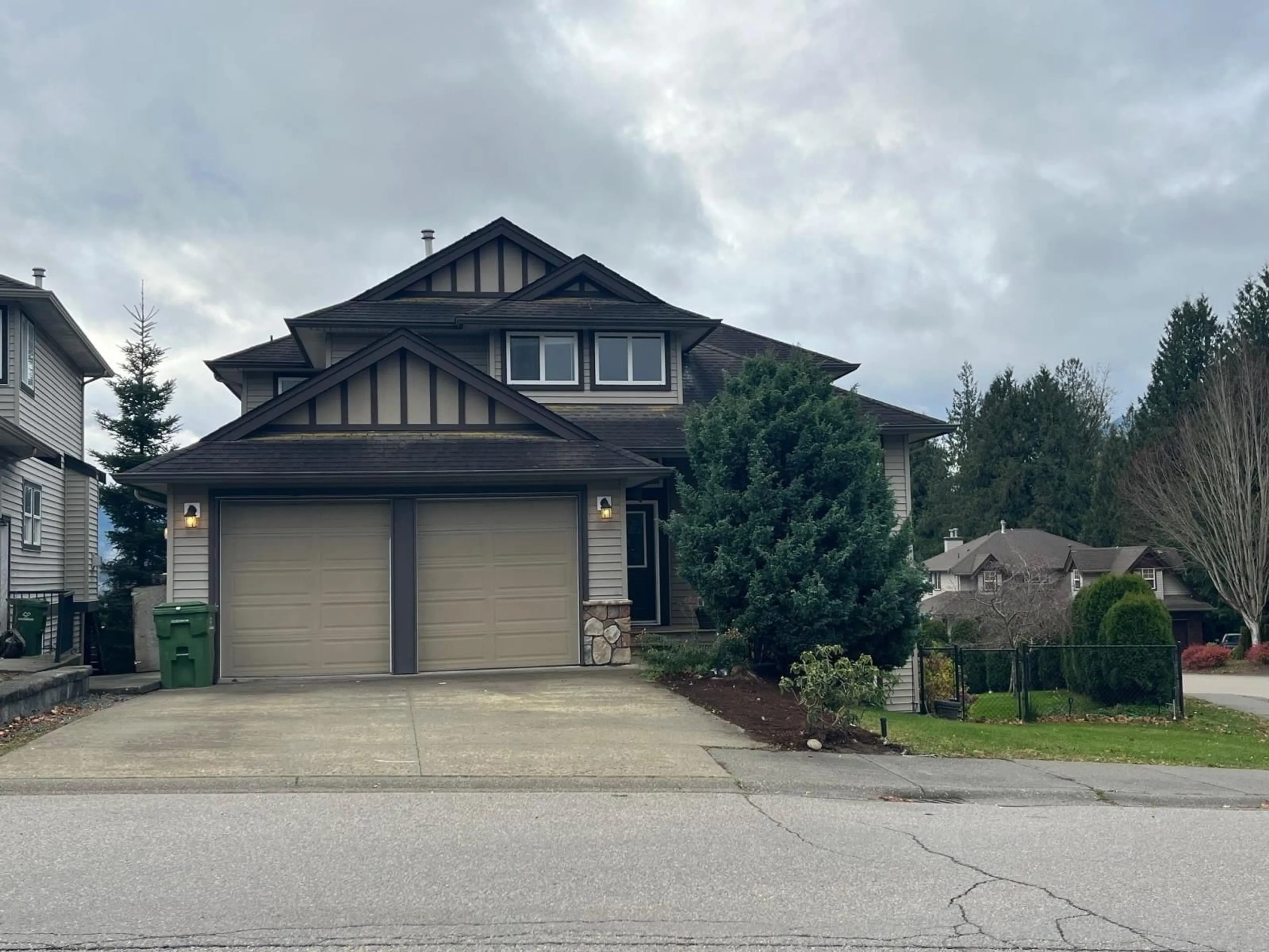 Frontside or backside of a home, the street view for 5036 TESKEY ROAD, Chilliwack British Columbia V2R5V6