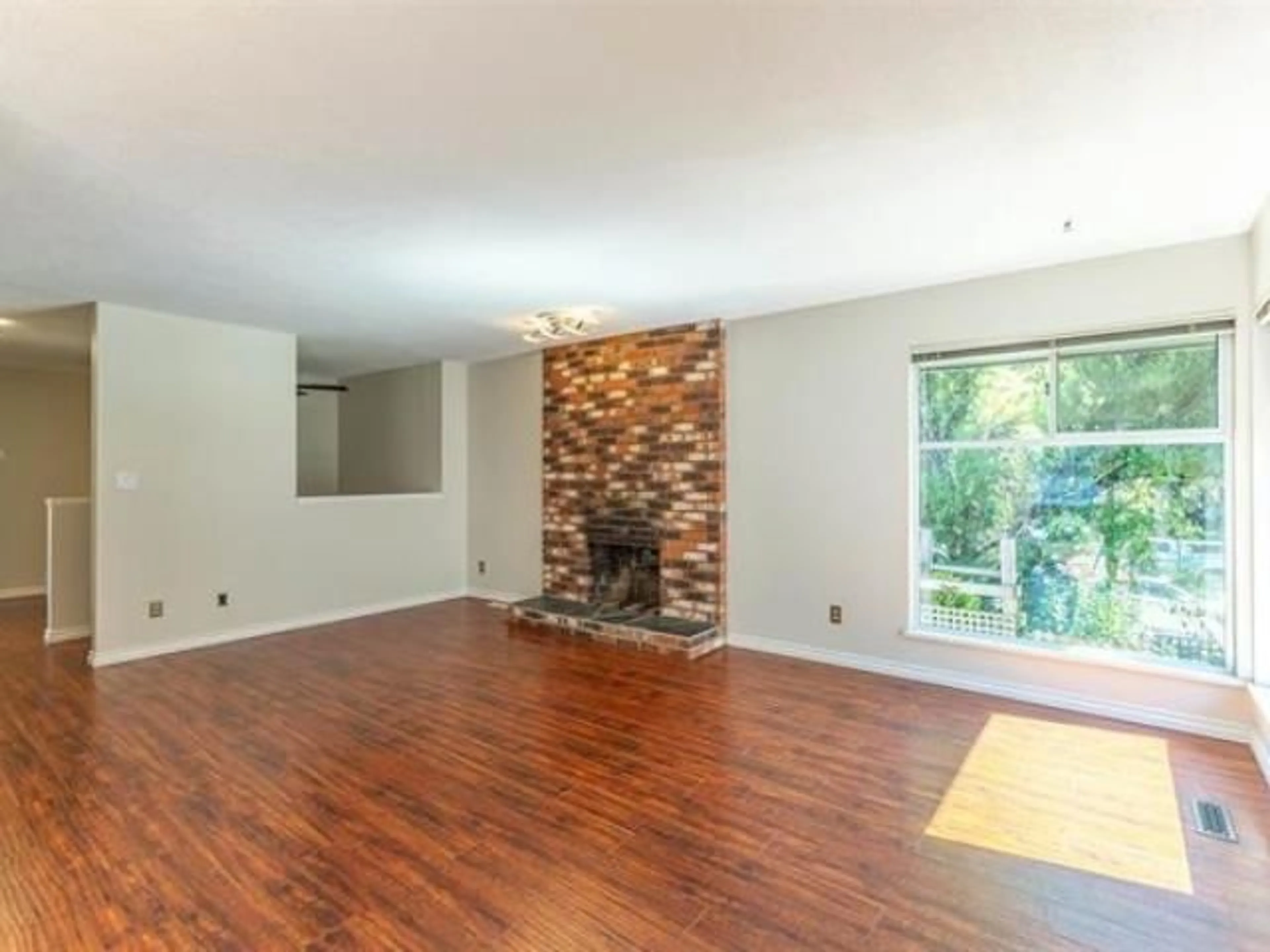 Living room, wood floors for 10328 JOHNSON WYND, Delta British Columbia V4C2N6