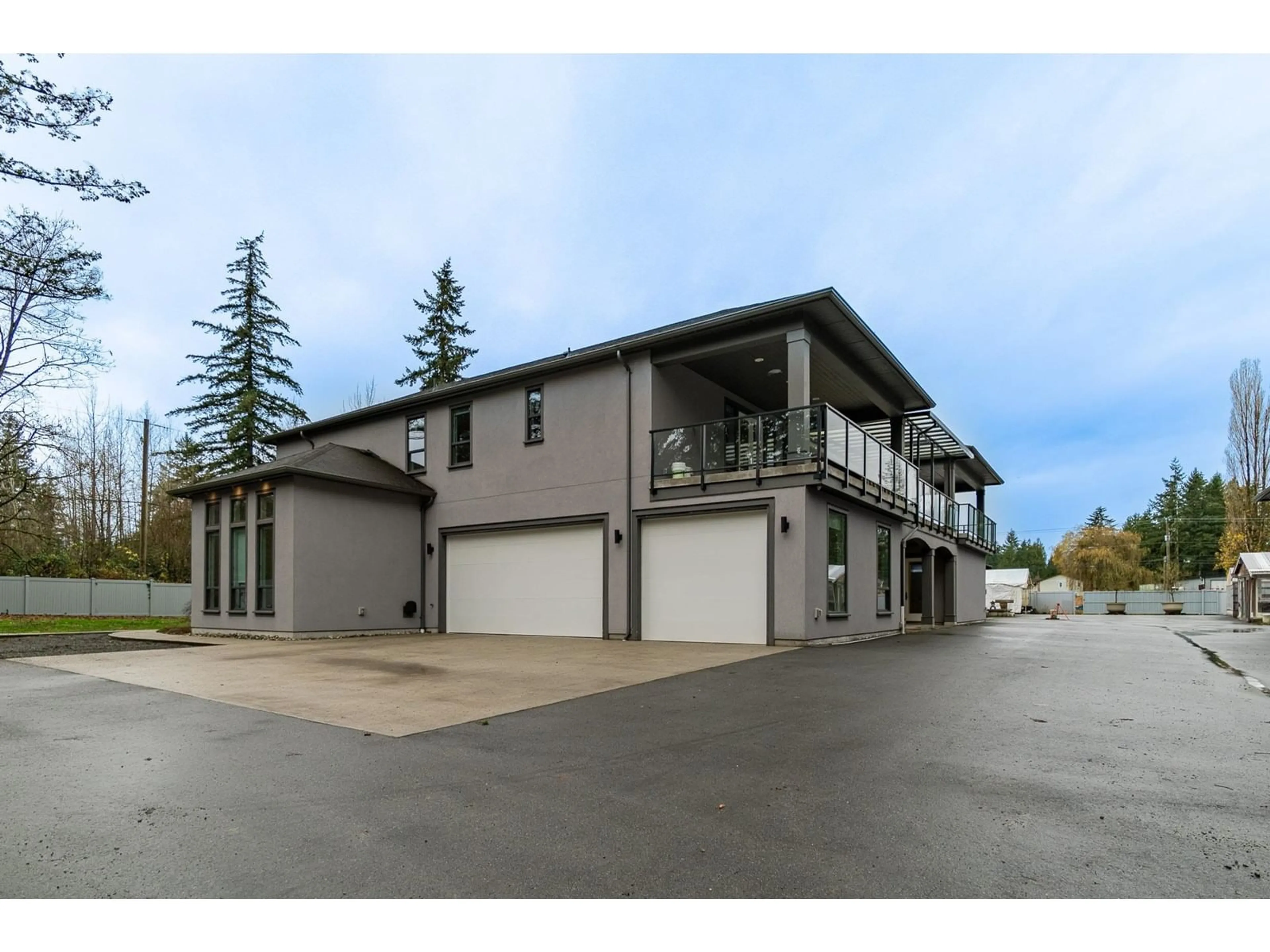 A pic from exterior of the house or condo, the street view for 26461 60 AVENUE, Langley British Columbia V4W1V7