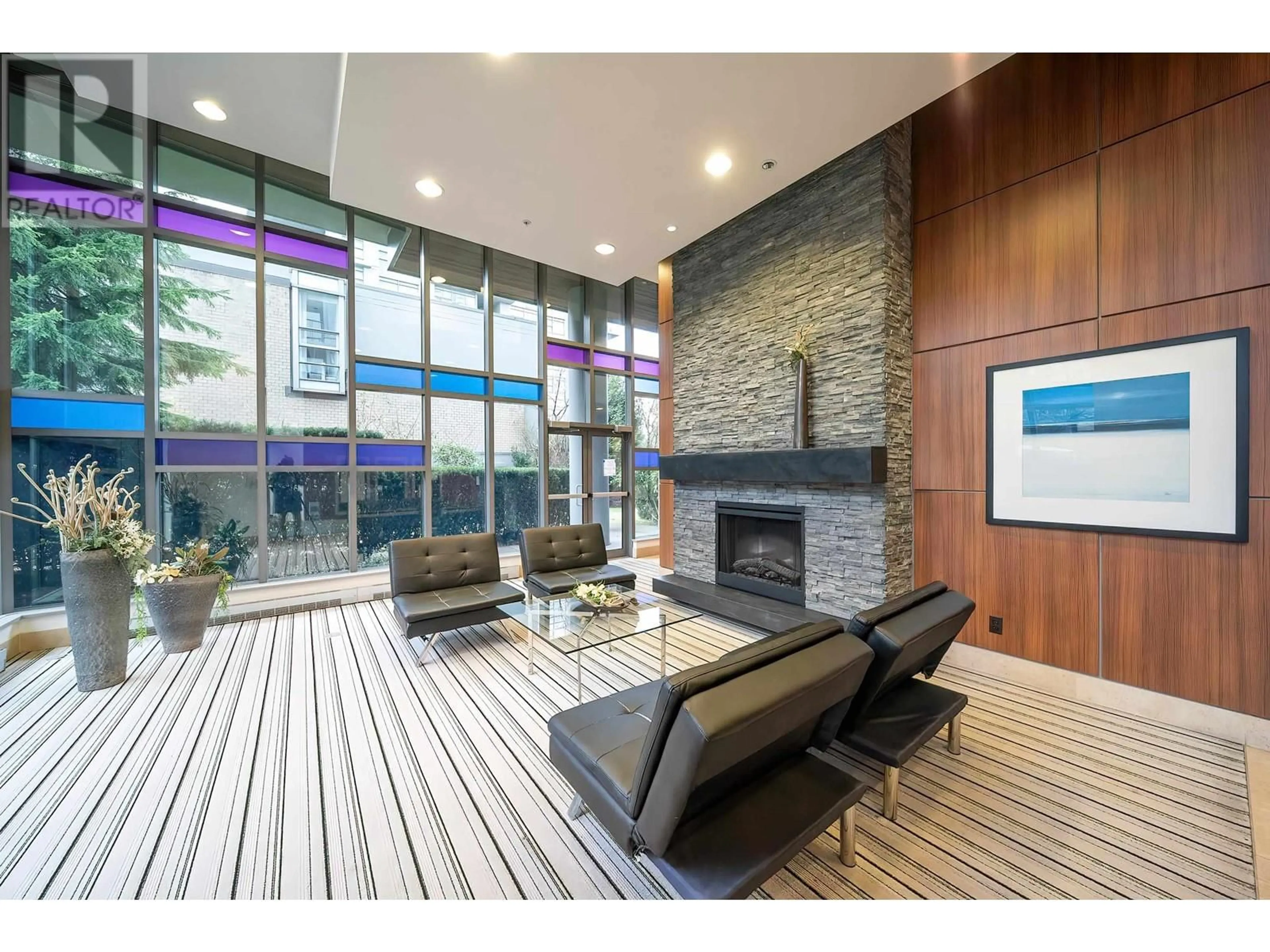 Indoor lobby, wood floors for 507 9222 UNIVERSITY CRESCENT, Burnaby British Columbia V5A0A6