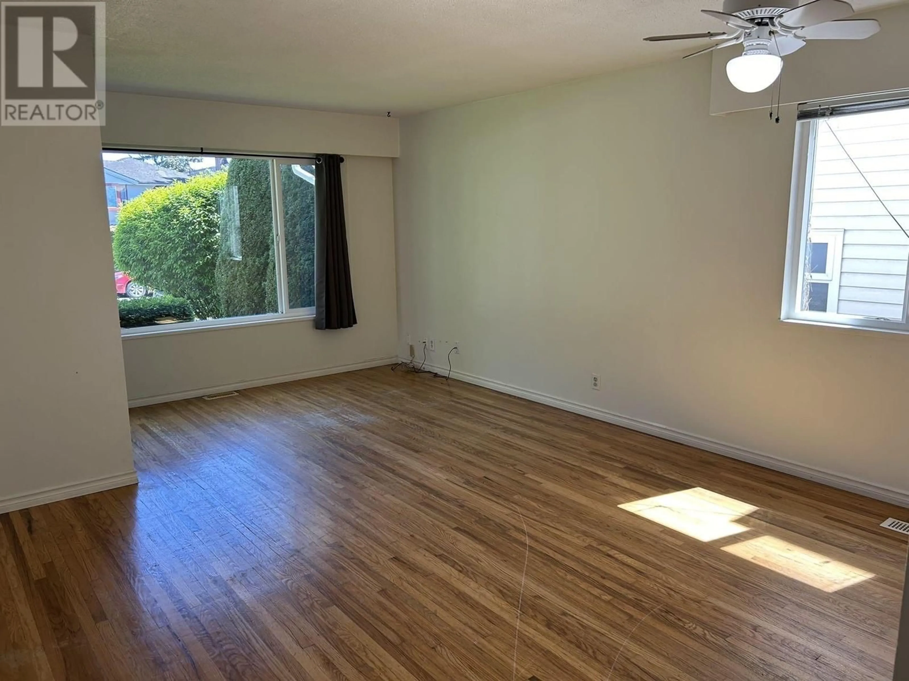 A pic of a room, wood floors for 8427- 8431 SHAUGHNESSY STREET, Vancouver British Columbia V6P3Y1