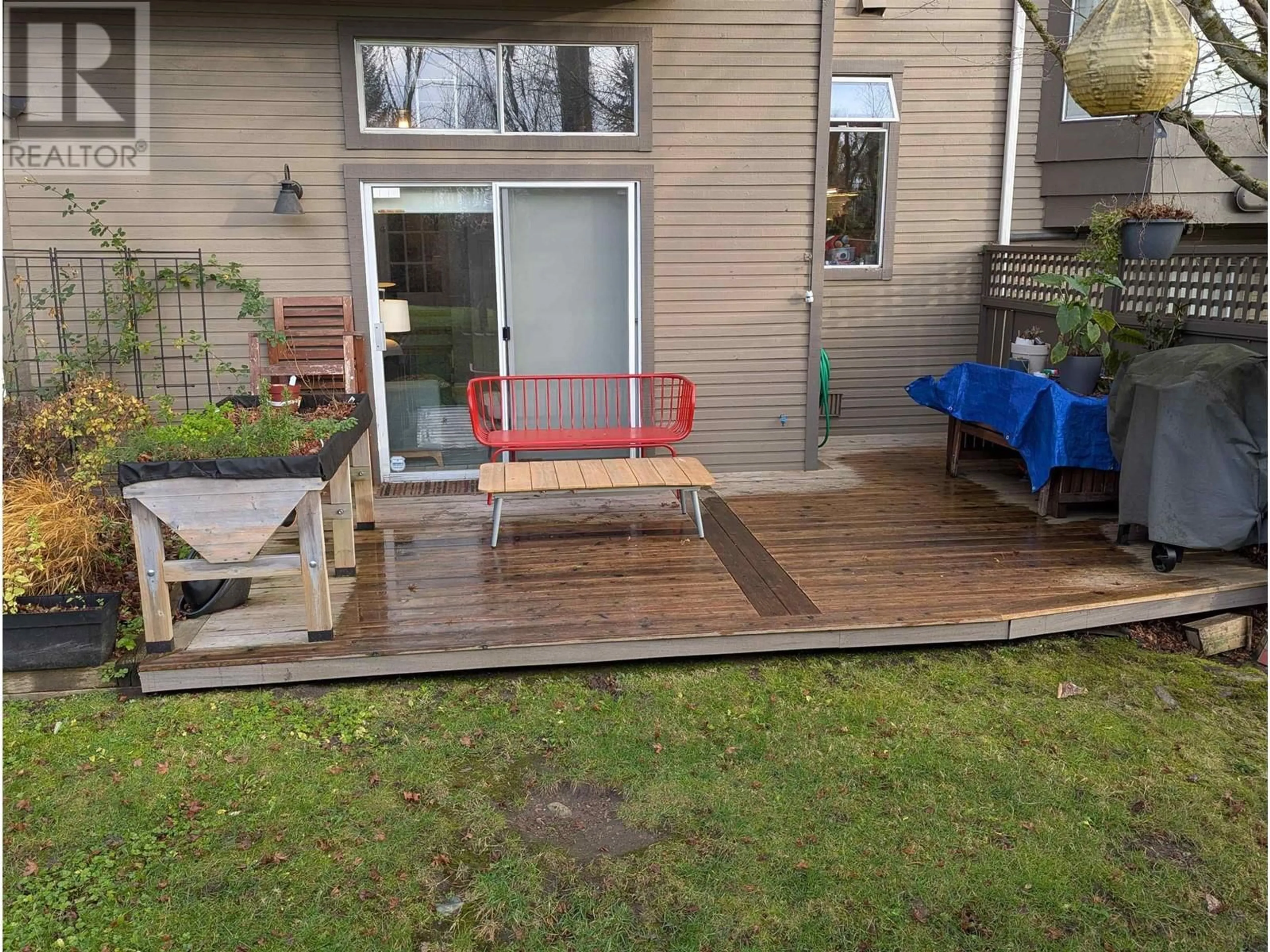 Patio, the fenced backyard for 8866 LARKFIELD DRIVE, Burnaby British Columbia V5A4L2