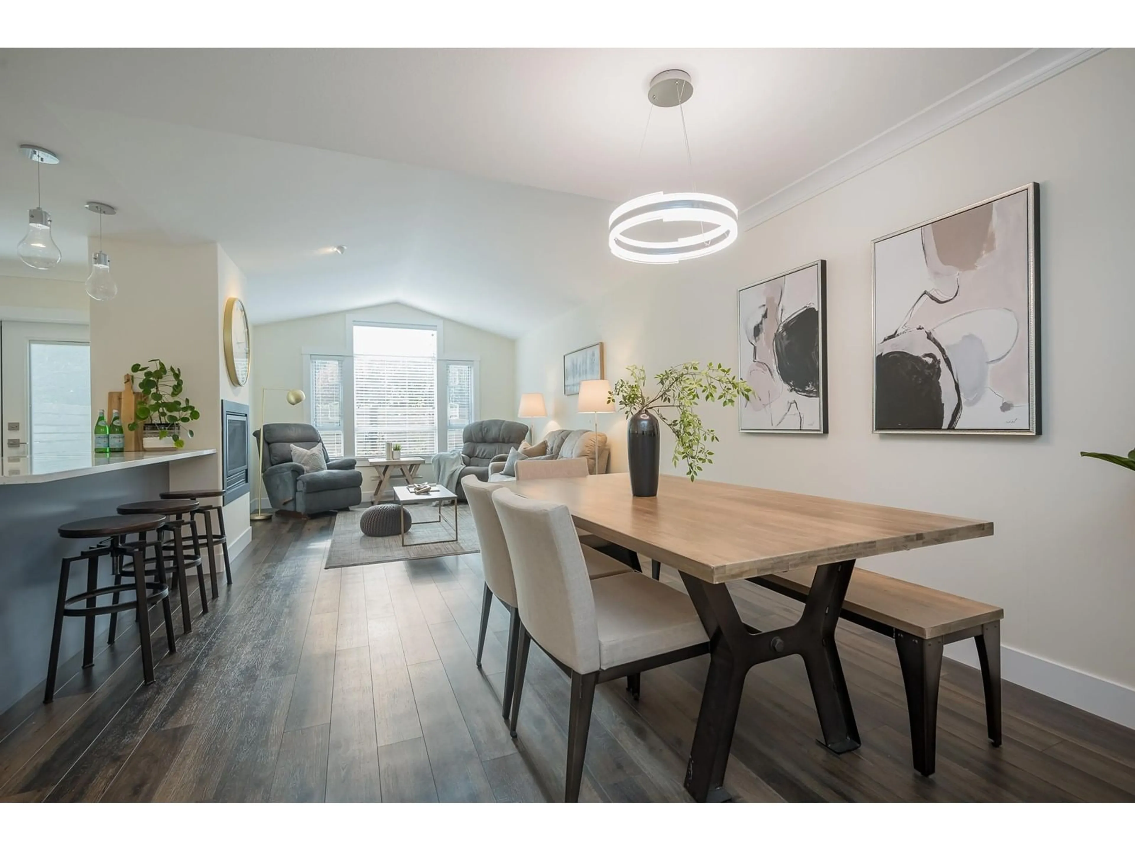 Dining room, wood floors for 156 15550 26 AVENUE, Surrey British Columbia V4P1C6