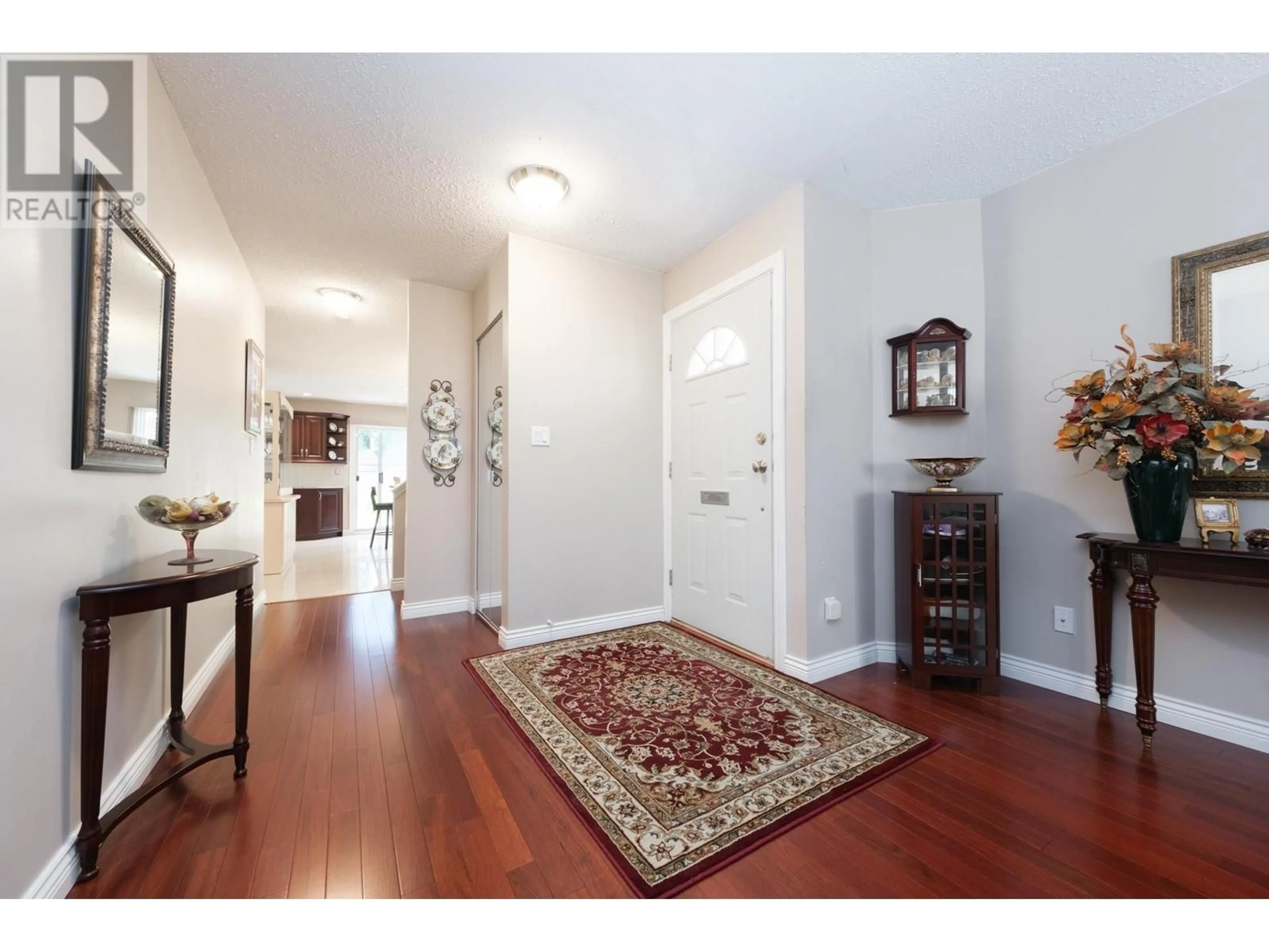 Indoor entryway, wood floors for 10871 ALTONA PLACE, Richmond British Columbia V7A4Y3