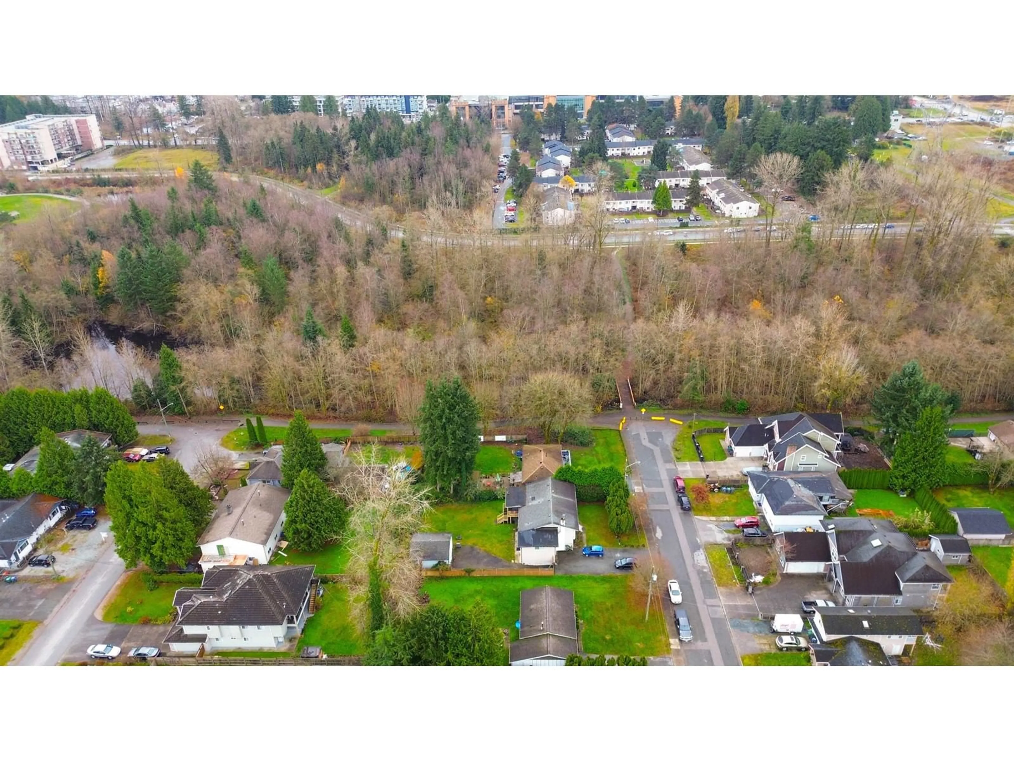 Frontside or backside of a home, the street view for 10610 141A STREET, Surrey British Columbia V3T4R7