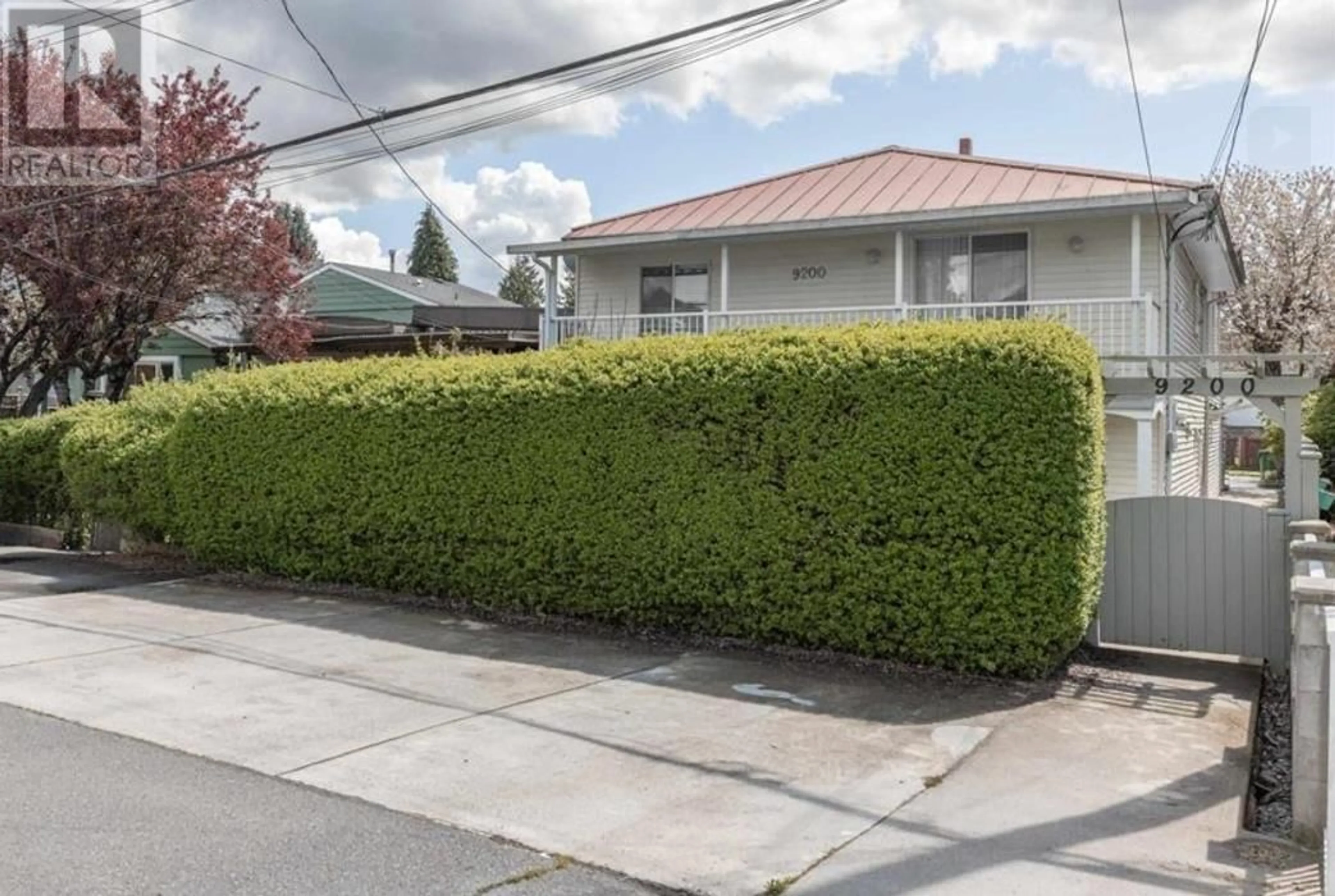 Frontside or backside of a home, the street view for 9200 WALFORD STREET, Richmond British Columbia V6X1P4